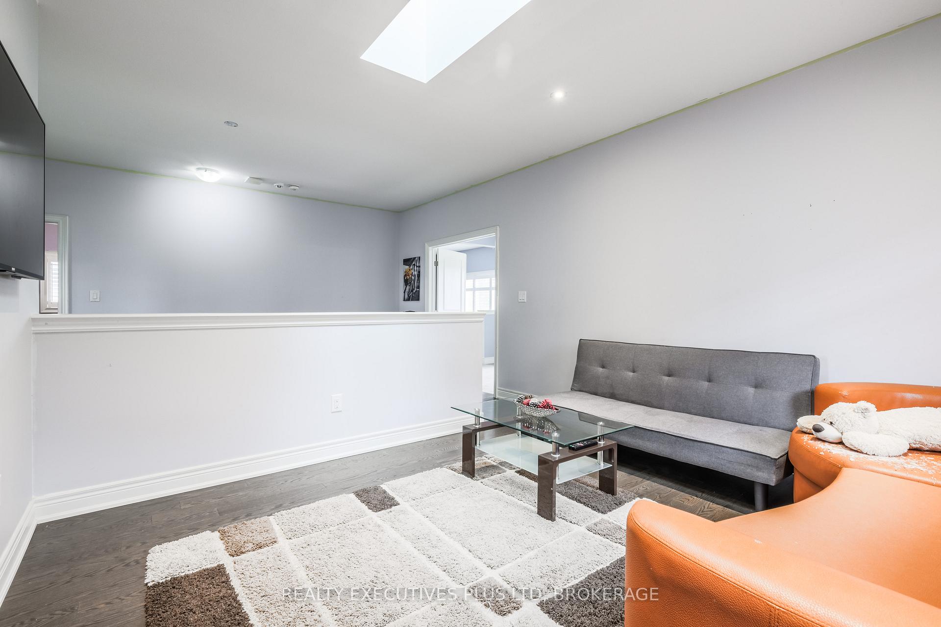 Photo 27 of 9211 Tallgrass Avenue, Niagara Falls, Lyons Creek — HOMEH