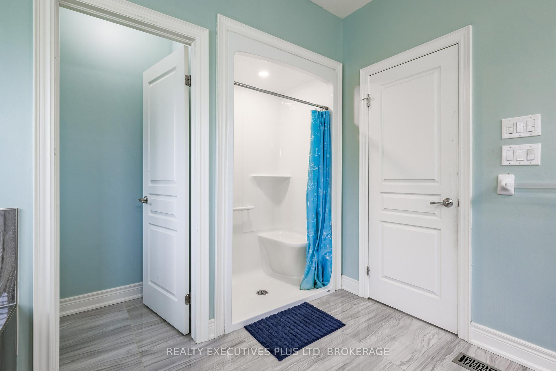 Photo 31 of 9211 Tallgrass Avenue, Niagara Falls, Lyons Creek — HOMEH