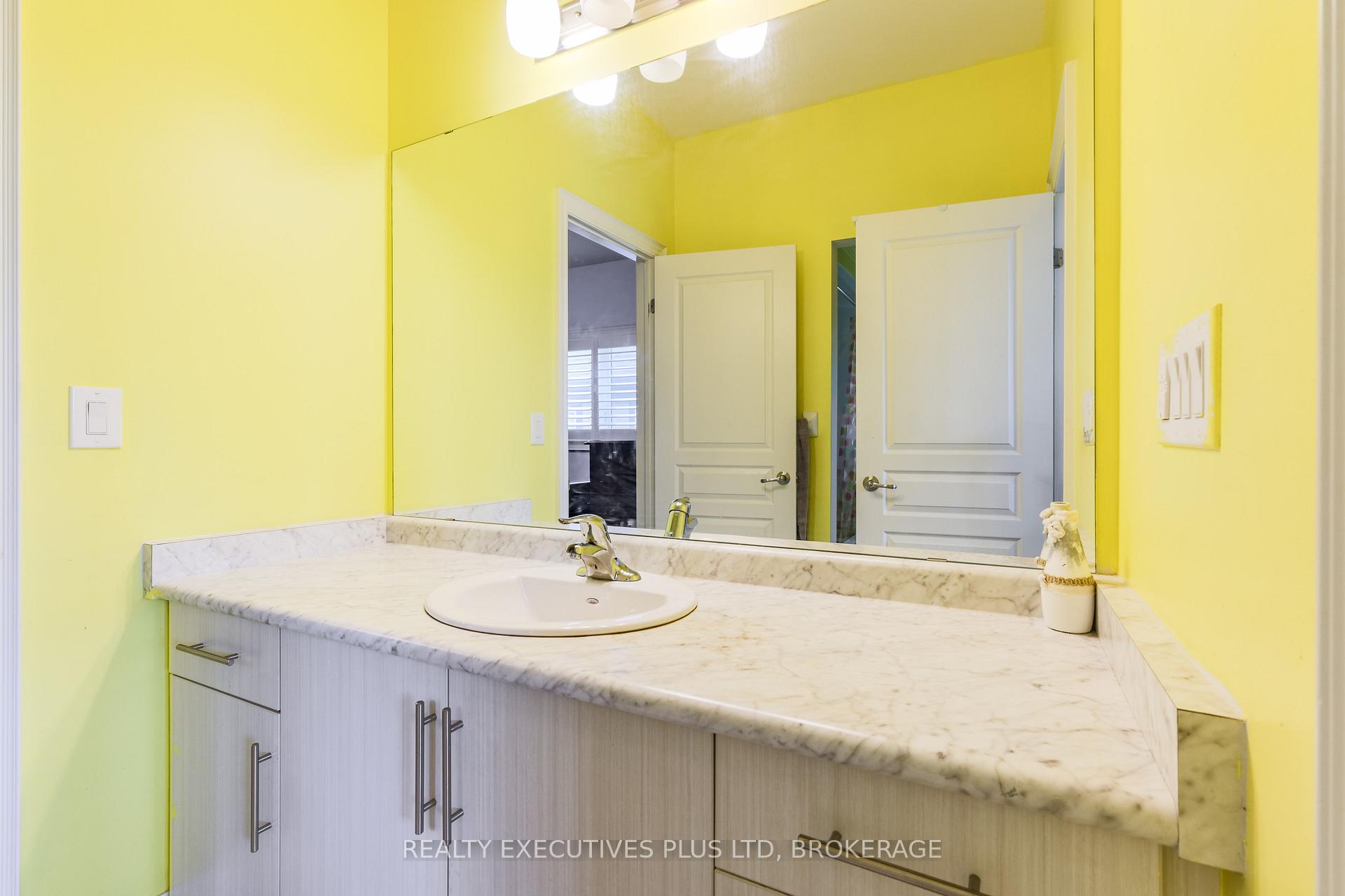 Photo 40 of 9211 Tallgrass Avenue, Niagara Falls, Lyons Creek — HOMEH