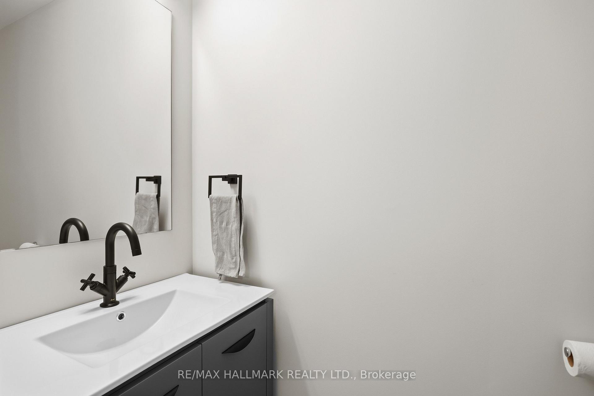 Photo 11 of Unit 1811, 57 St Joseph Street, Toronto, Bay Street Corridor — HOMEH