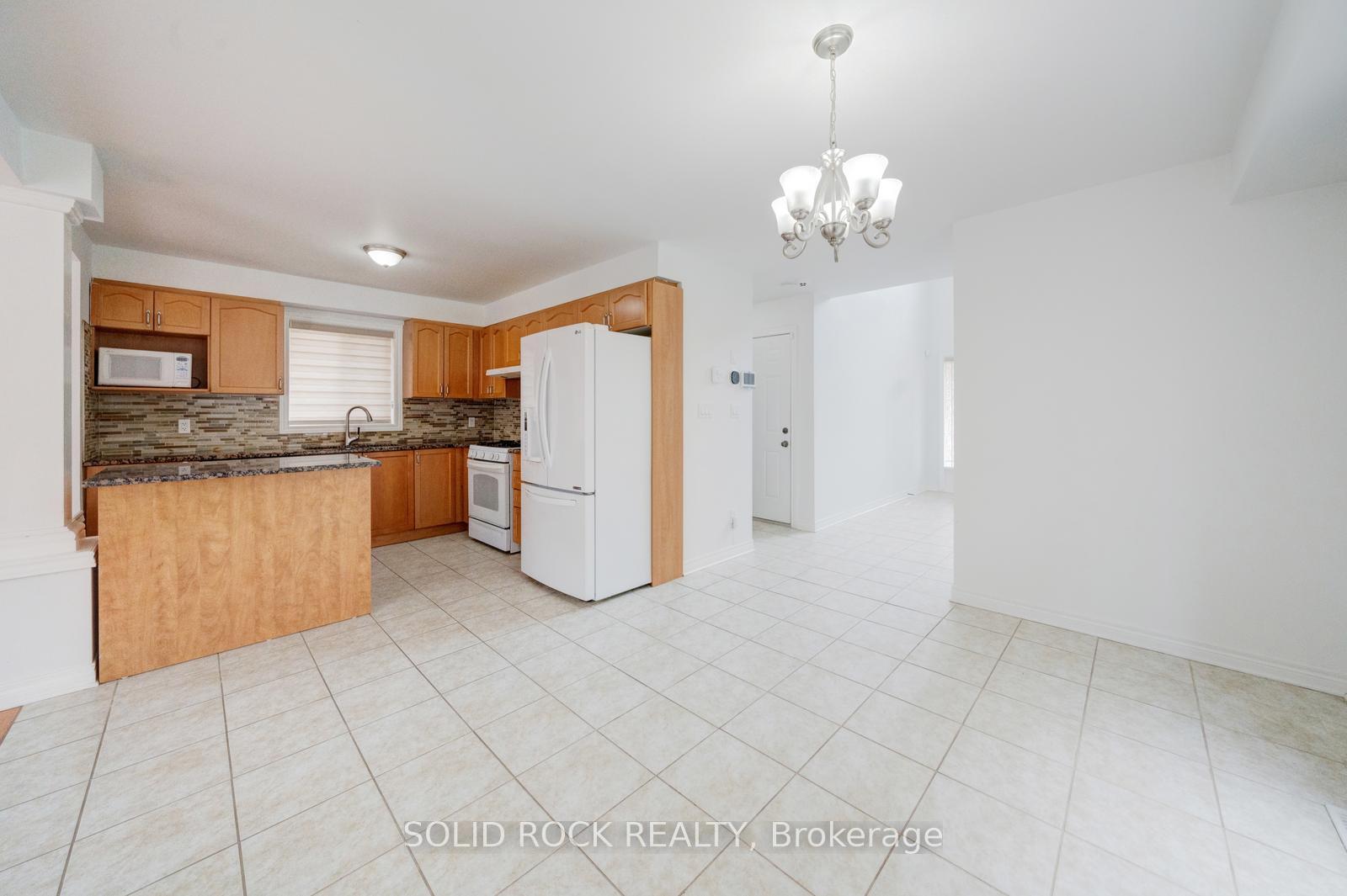 Photo 15 of 8435 Kelsey Crescent, Niagara Falls, Forestview — HOMEH