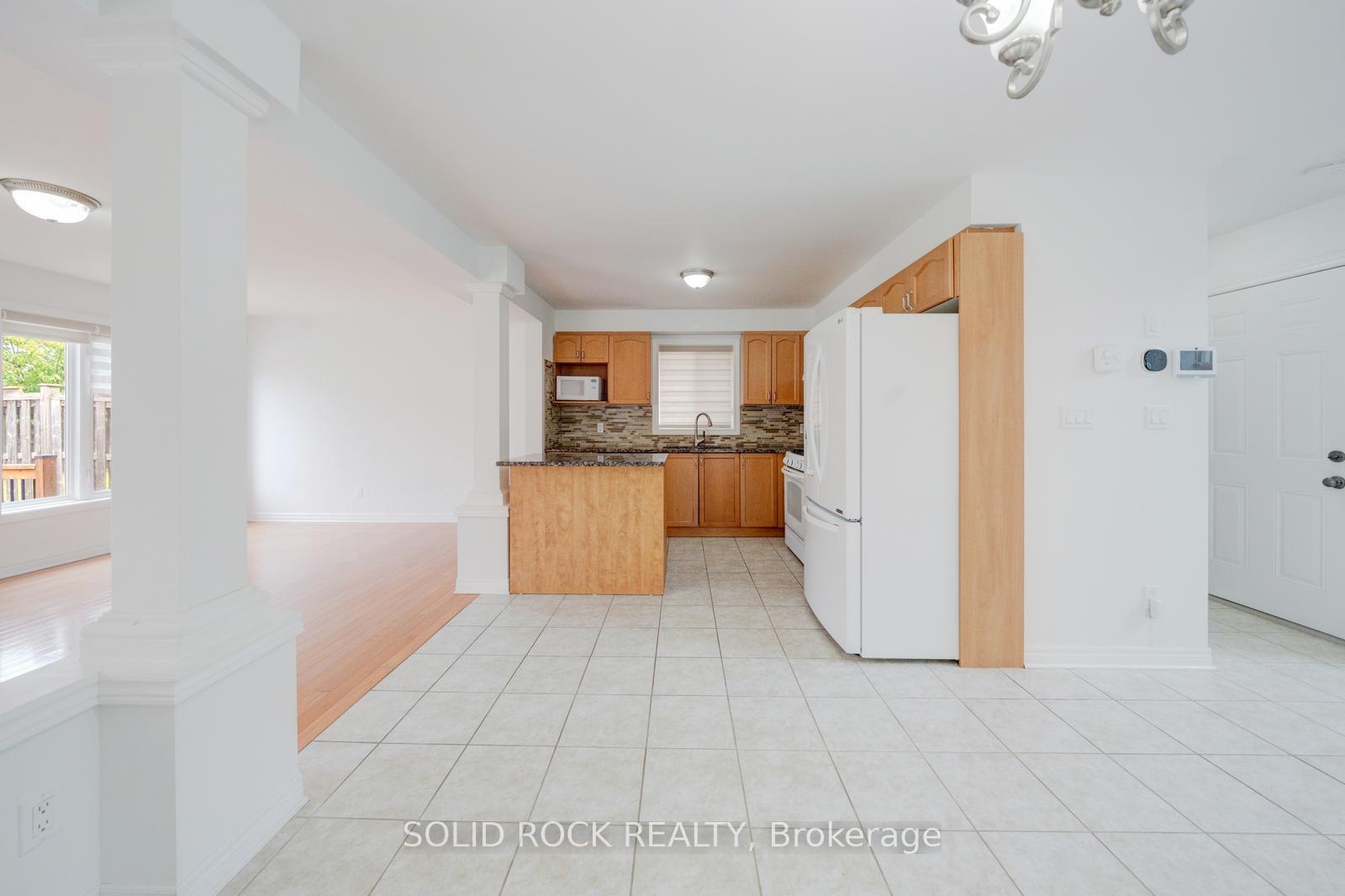 Photo 16 of 8435 Kelsey Crescent, Niagara Falls, Forestview — HOMEH