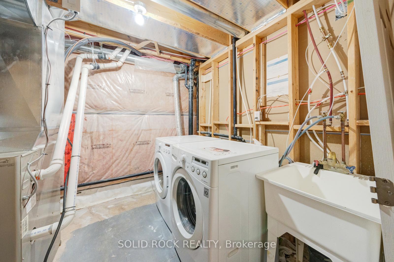 Photo 33 of 8435 Kelsey Crescent, Niagara Falls, Forestview — HOMEH