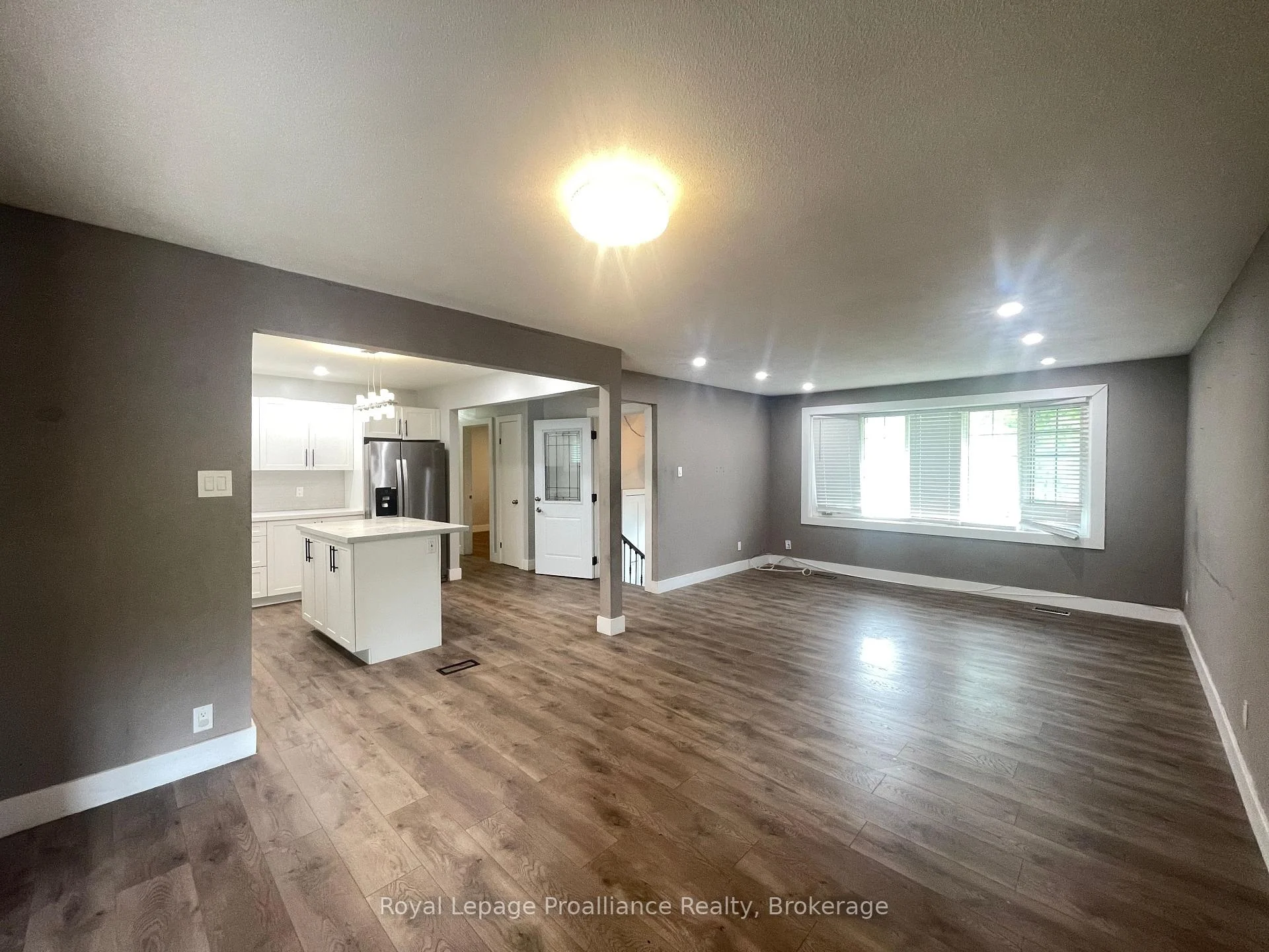 Photo 9 of 357 Martin Road, Peterborough, Northcrest Ward 5 — HOMEH