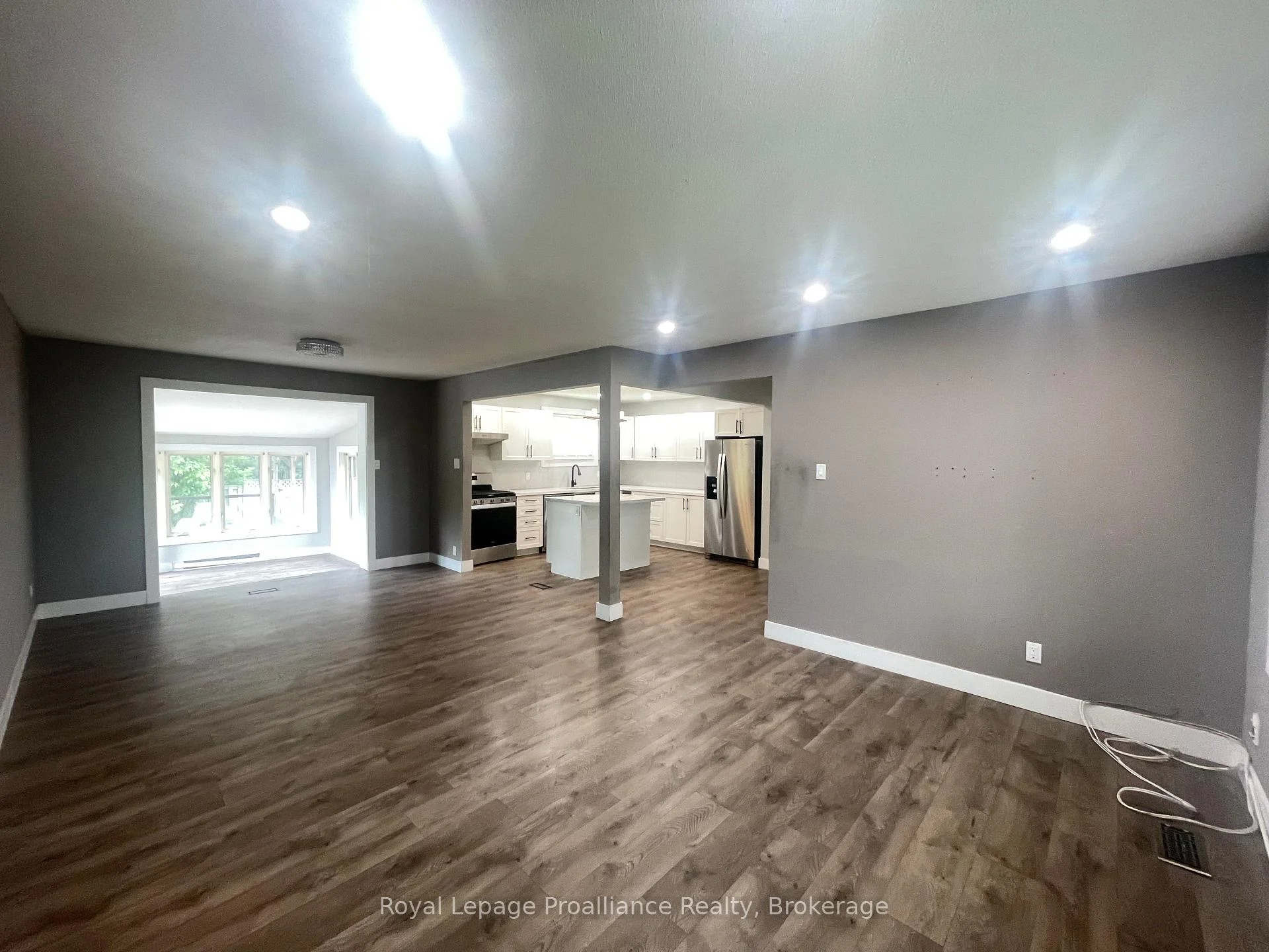Photo 12 of 357 Martin Road, Peterborough, Northcrest Ward 5 — HOMEH