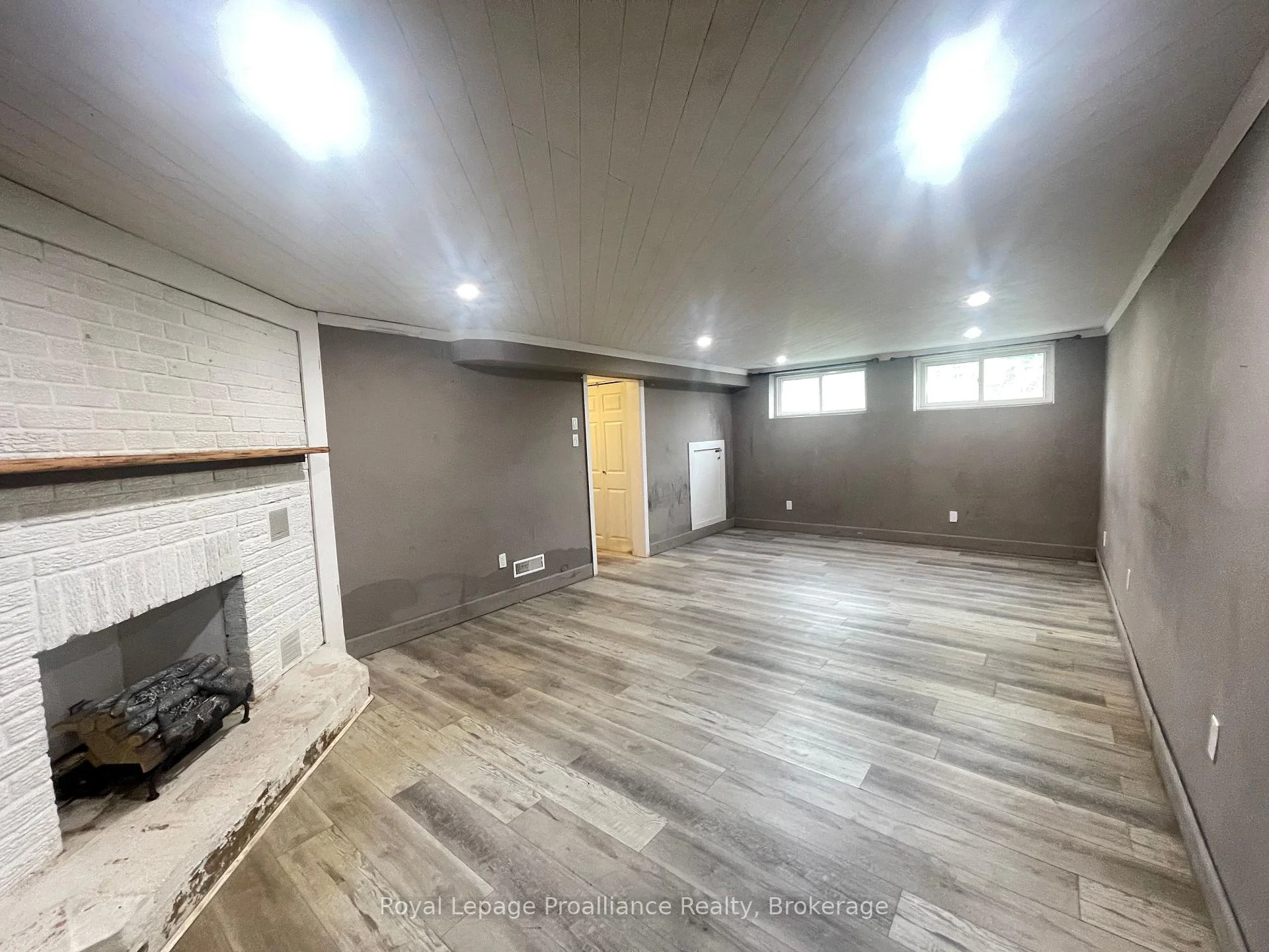 Photo 20 of 357 Martin Road, Peterborough, Northcrest Ward 5 — HOMEH