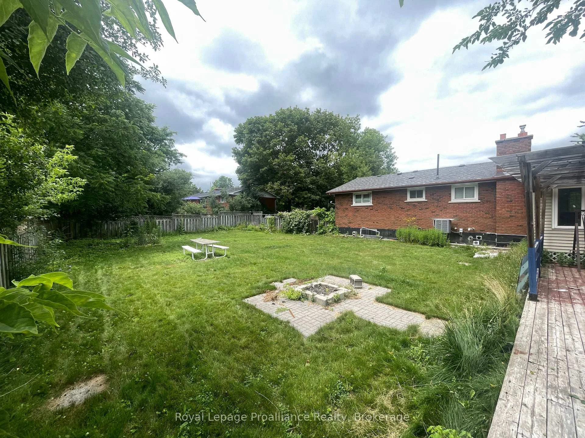 Photo 26 of 357 Martin Road, Peterborough, Northcrest Ward 5 — HOMEH