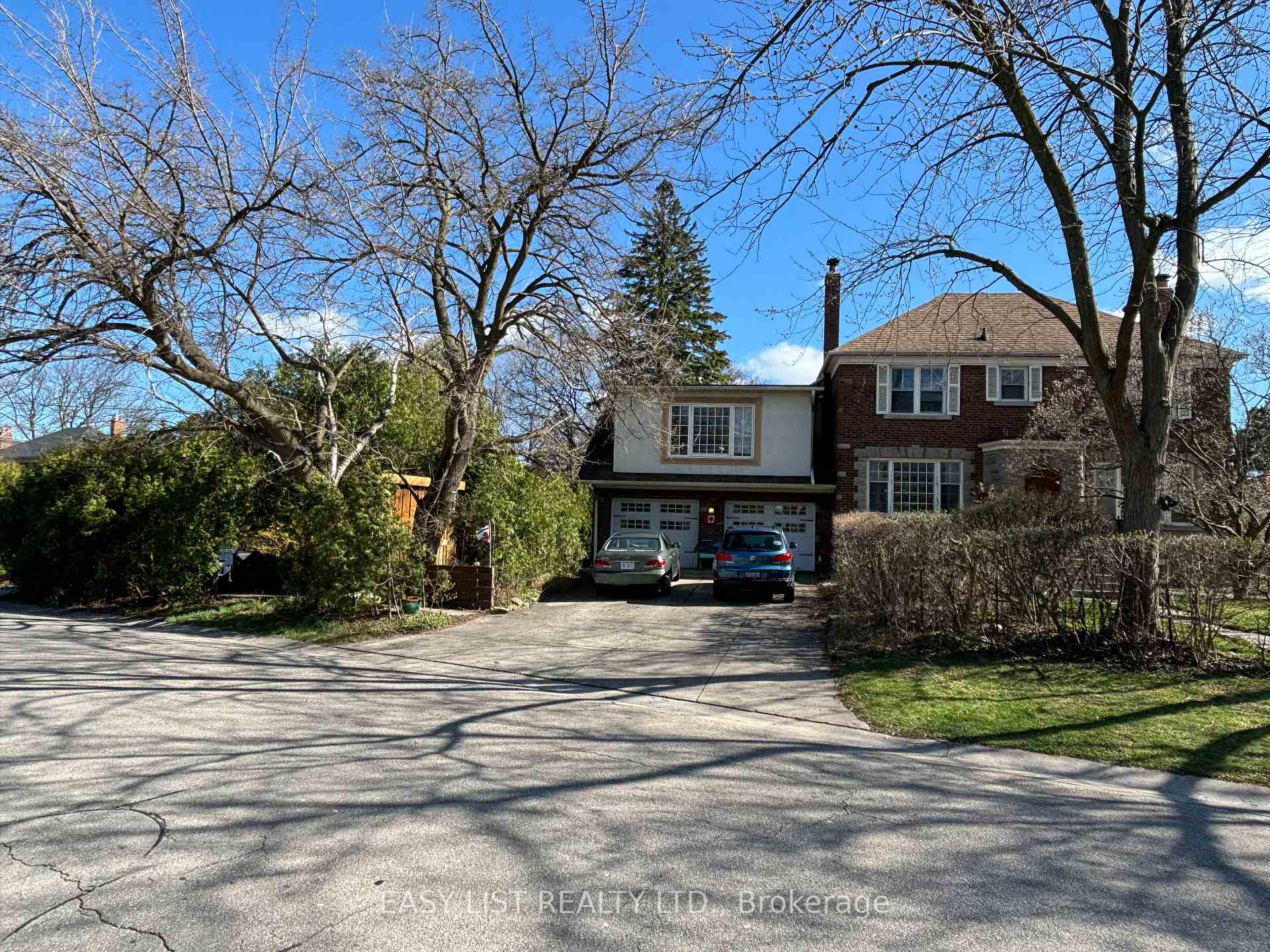 Photo 5 of 205 Ridley Boulevard, Toronto, Bedford Park-Nortown — HOMEH