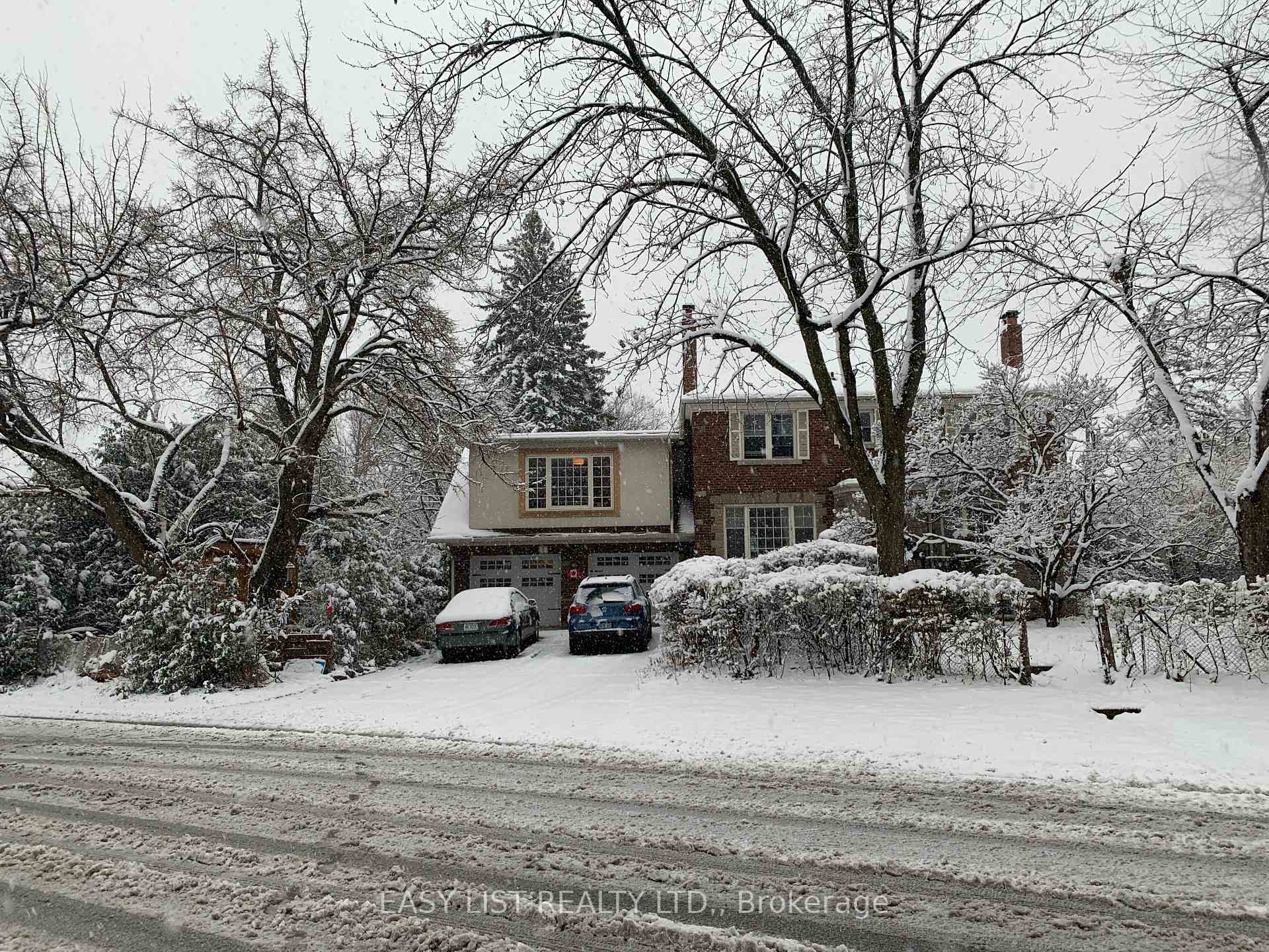 Photo 25 of 205 Ridley Boulevard, Toronto, Bedford Park-Nortown — HOMEH