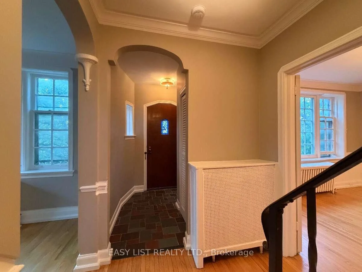 Photo 51 of 205 Ridley Boulevard, Toronto, Bedford Park-Nortown — HOMEH