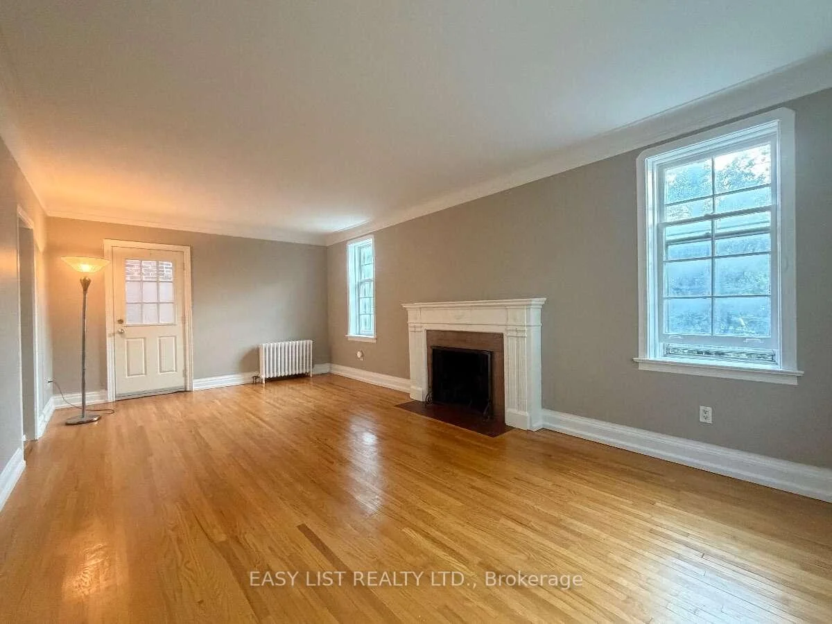 Photo 55 of 205 Ridley Boulevard, Toronto, Bedford Park-Nortown — HOMEH