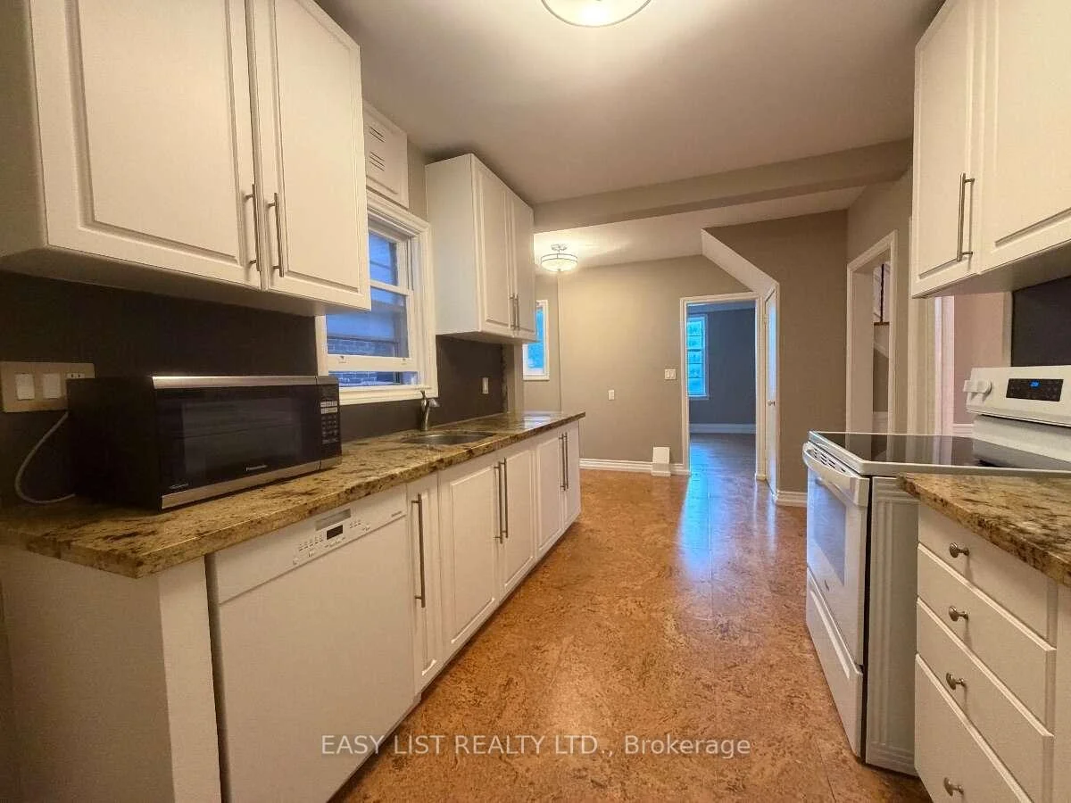 Photo 76 of 205 Ridley Boulevard, Toronto, Bedford Park-Nortown — HOMEH