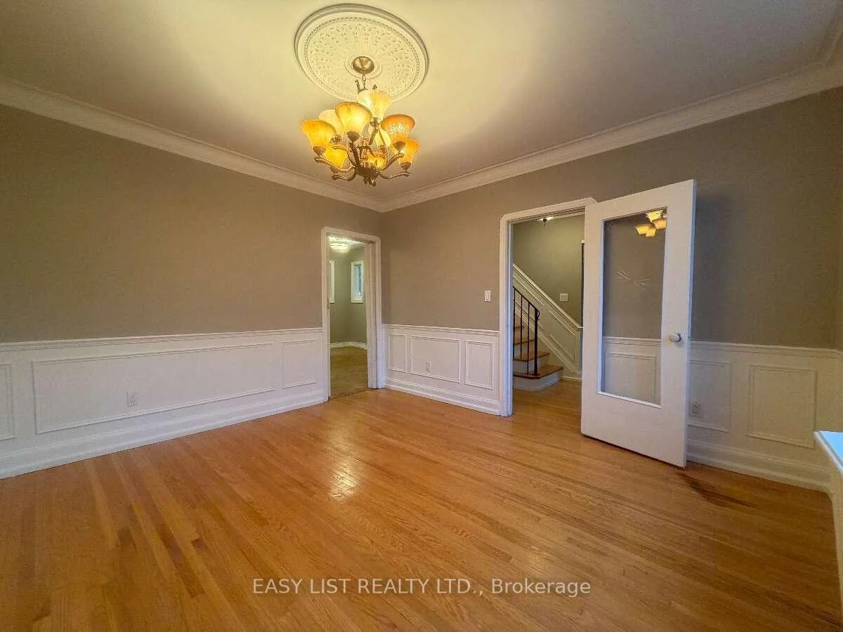 Photo 68 of 205 Ridley Boulevard, Toronto, Bedford Park-Nortown — HOMEH