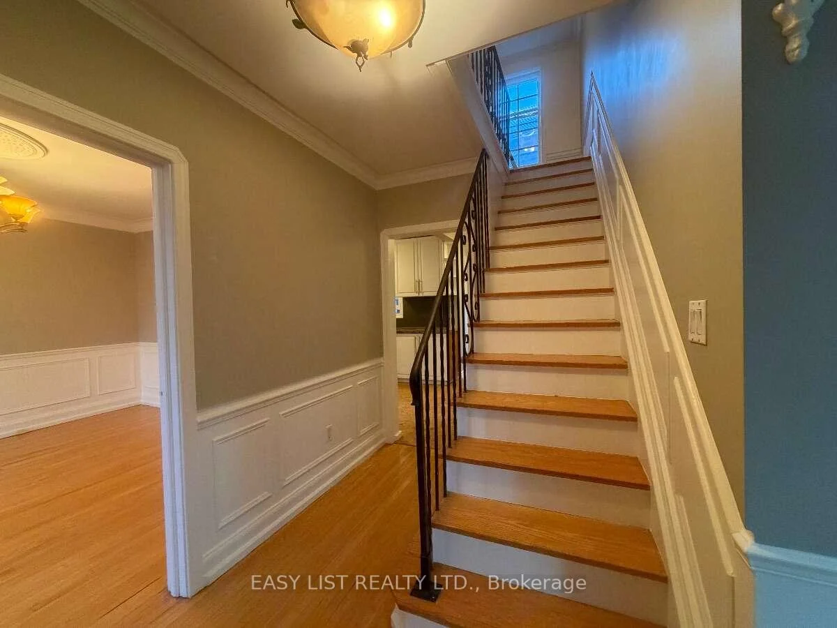 Photo 83 of 205 Ridley Boulevard, Toronto, Bedford Park-Nortown — HOMEH