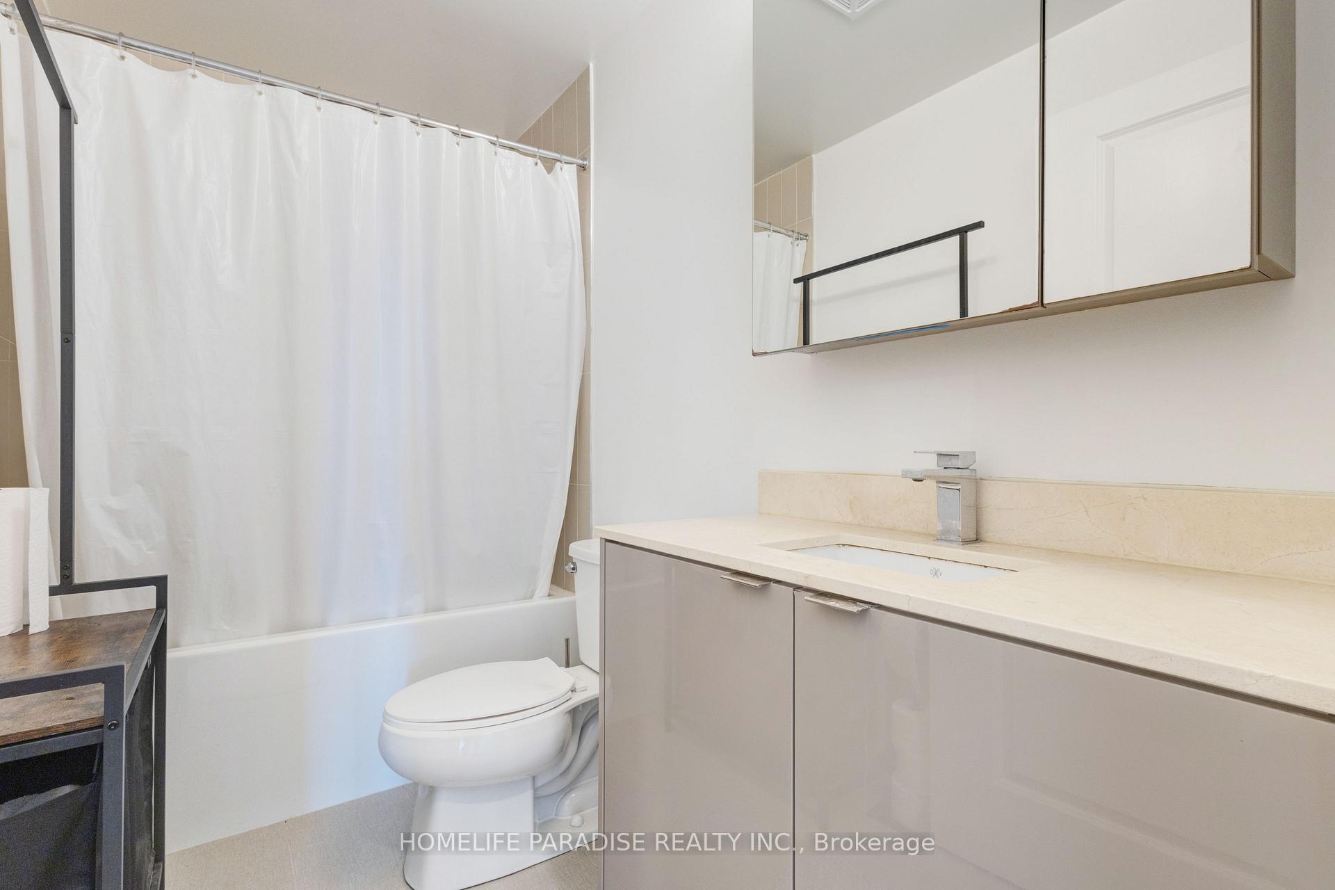 Photo 41 of Unit 319, 100 Eagle Rock Way, Vaughan, Rural Vaughan — HOMEH