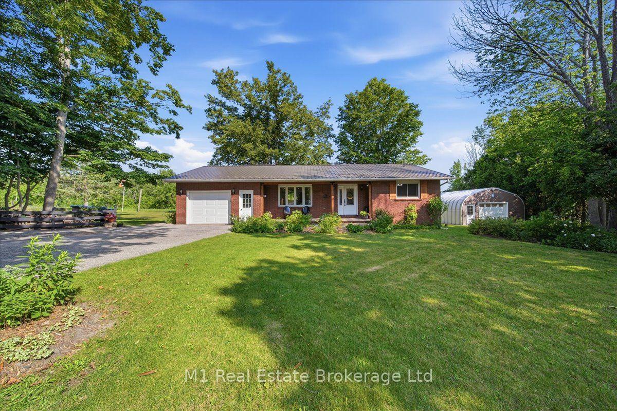 Photo 2 of 2 Conder Drive, Oro-Medonte, Rural Oro-Medonte — HOMEH