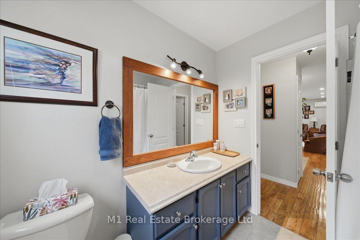 Photo 14 of 2 Conder Drive, Oro-Medonte, Rural Oro-Medonte — HOMEH