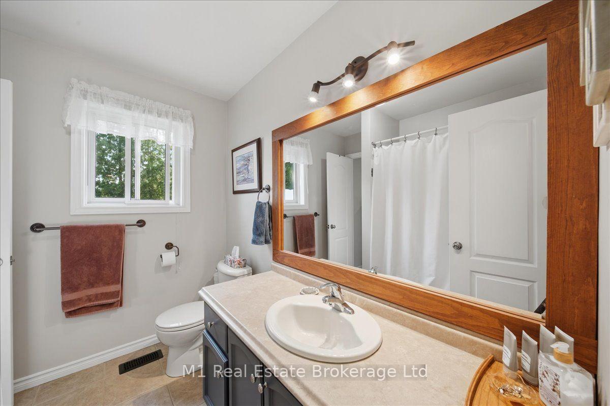 Photo 15 of 2 Conder Drive, Oro-Medonte, Rural Oro-Medonte — HOMEH
