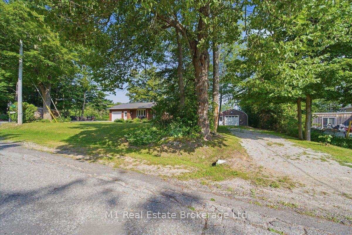 Photo 32 of 2 Conder Drive, Oro-Medonte, Rural Oro-Medonte — HOMEH