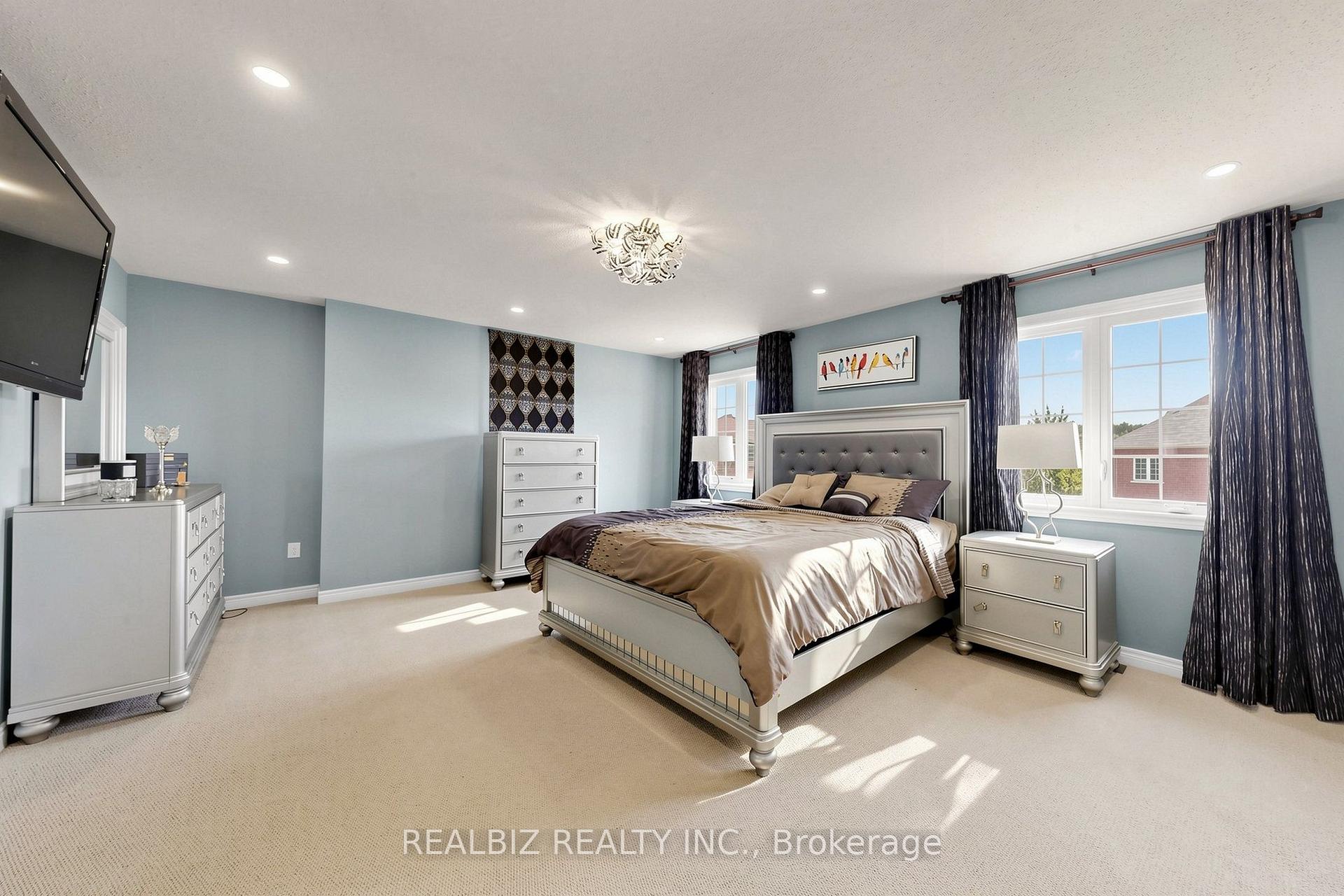 Photo 16 of 37 Alamosa Court, Brampton, Bram West — HOMEH