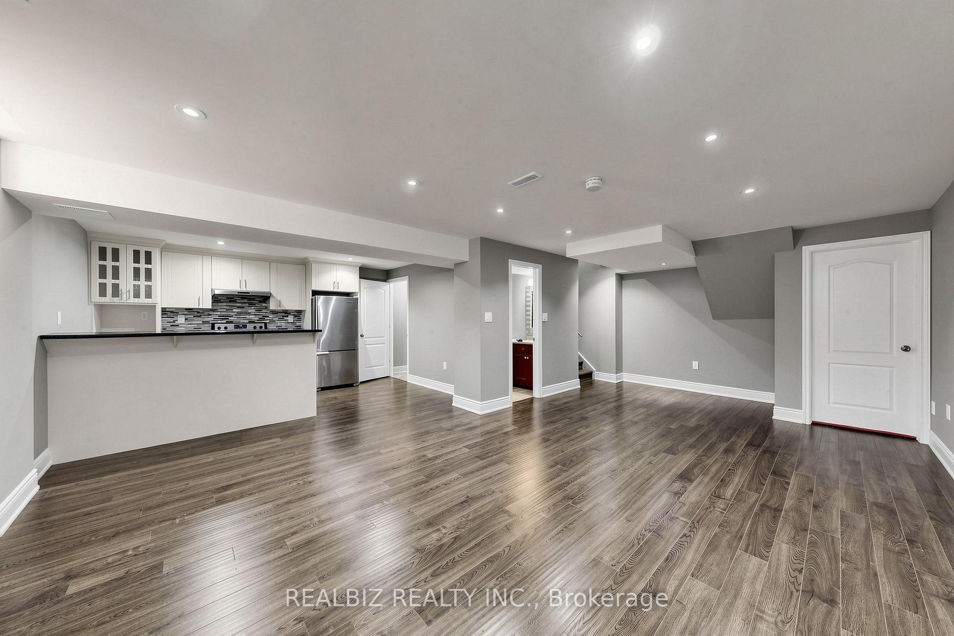 Photo 25 of 37 Alamosa Court, Brampton, Bram West — HOMEH