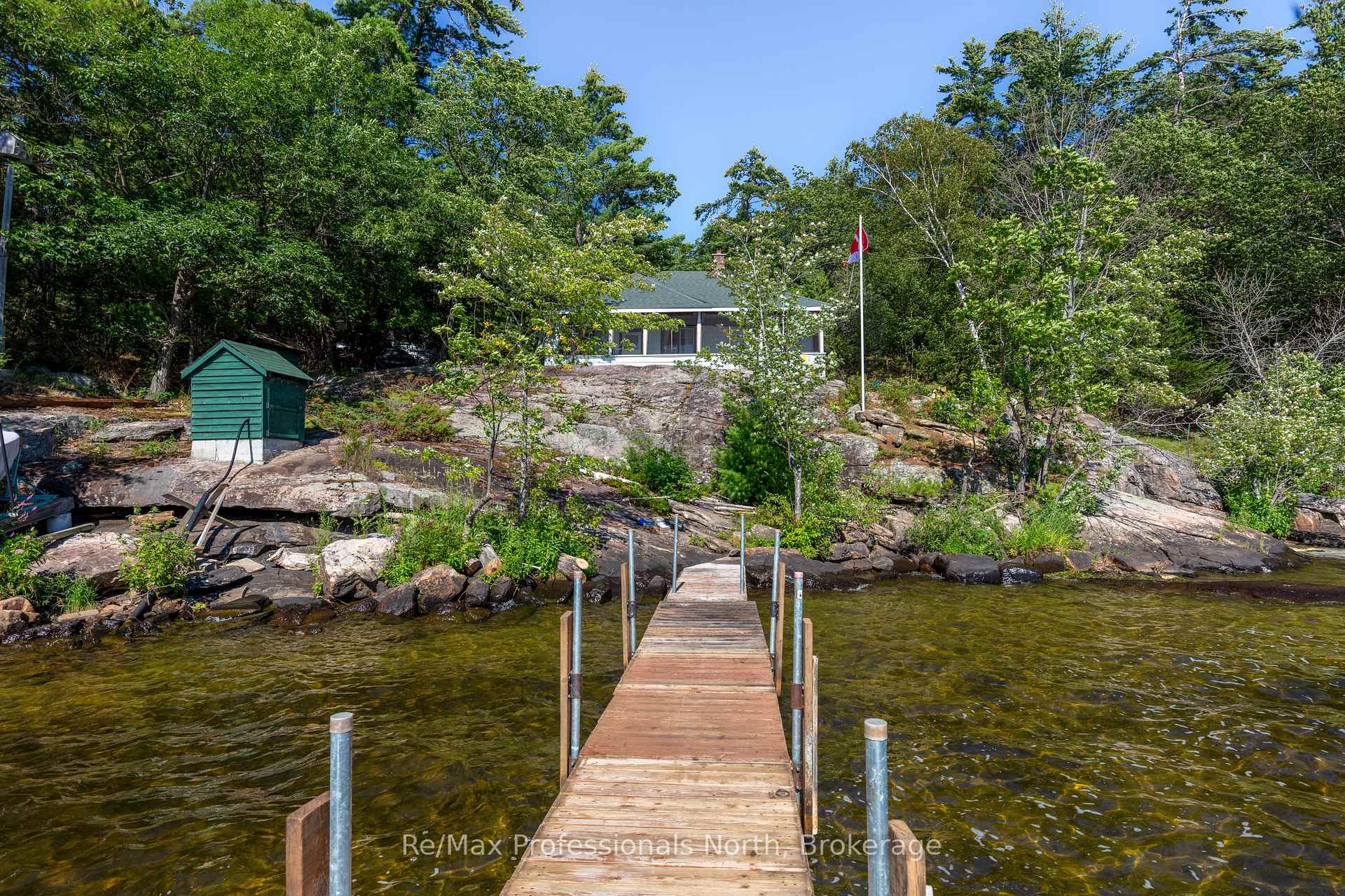Photo 3 of 1102 Unit 2 Clipsham Road, Gravenhurst, Morrison — HOMEH