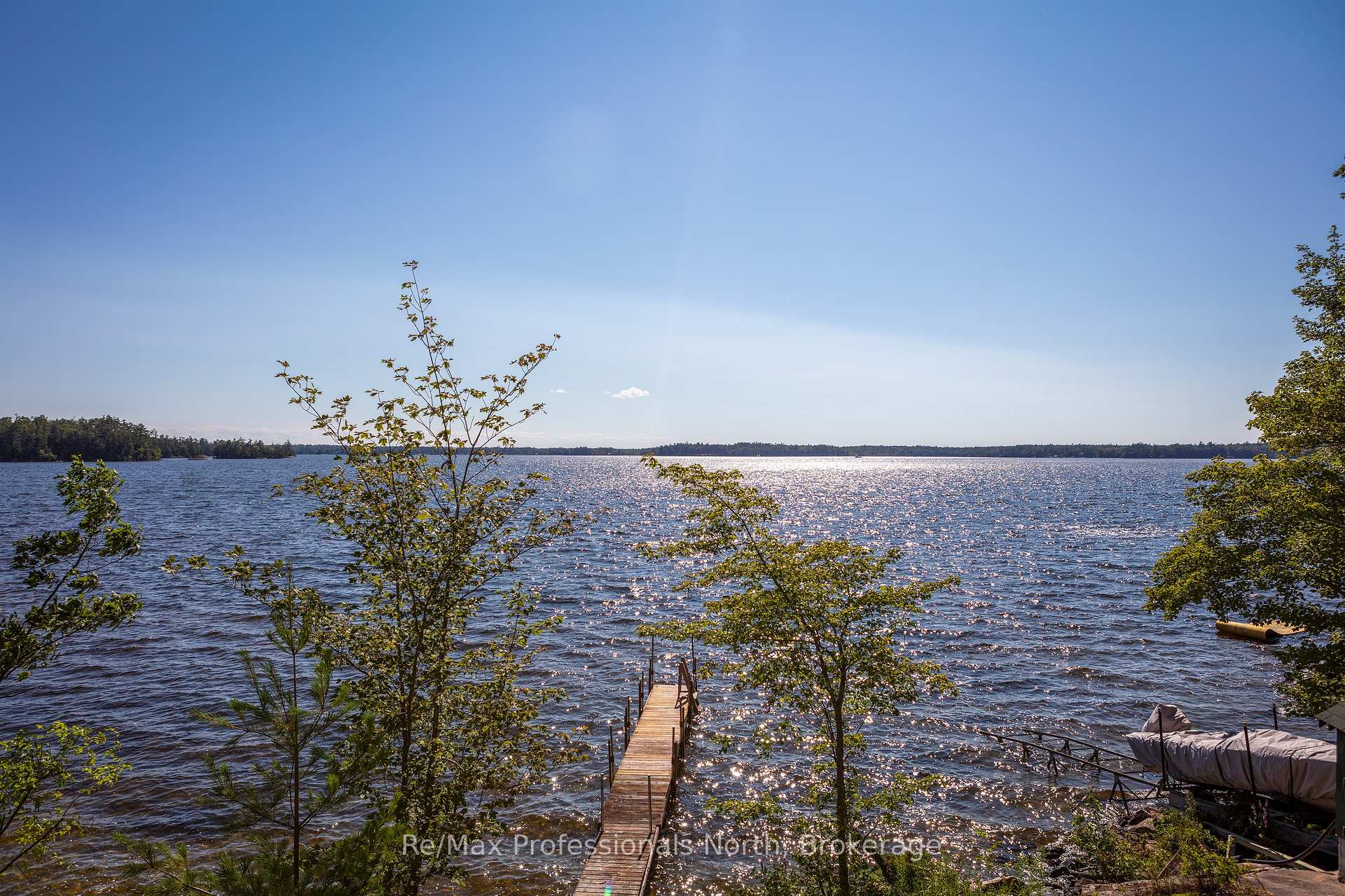 Photo 6 of 1102 Unit 2 Clipsham Road, Gravenhurst, Morrison — HOMEH
