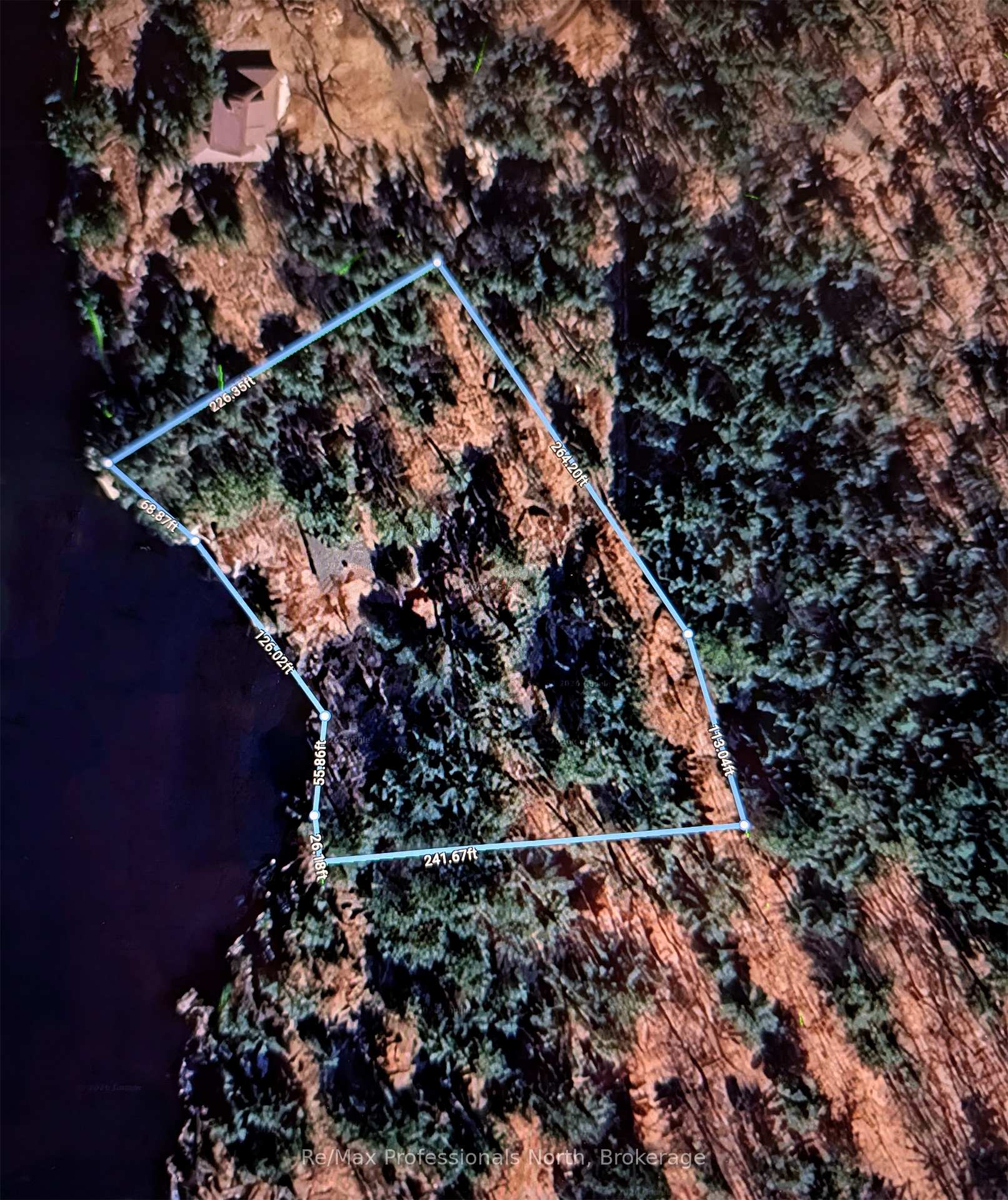 Photo 14 of 1102 Unit 2 Clipsham Road, Gravenhurst, Morrison — HOMEH