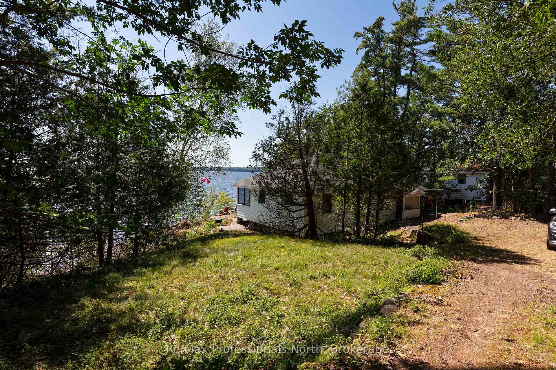 Photo 18 of 1102 Unit 2 Clipsham Road, Gravenhurst, Morrison — HOMEH