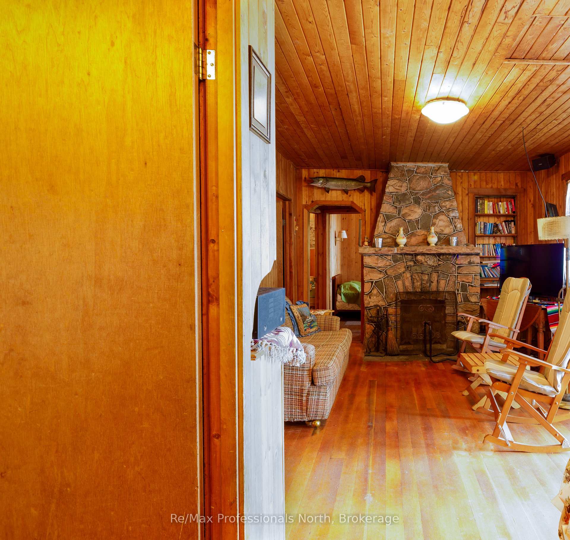 Photo 21 of 1102 Unit 2 Clipsham Road, Gravenhurst, Morrison — HOMEH
