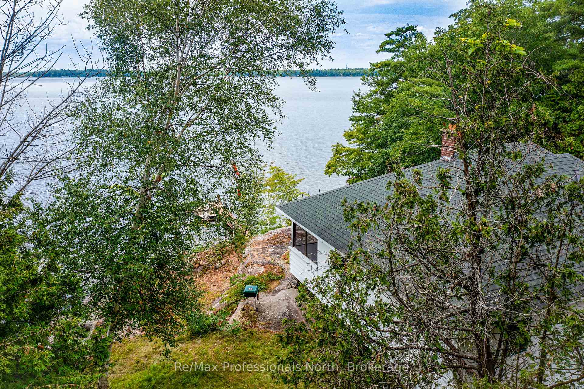 Photo 45 of 1102 Unit 2 Clipsham Road, Gravenhurst, Morrison — HOMEH