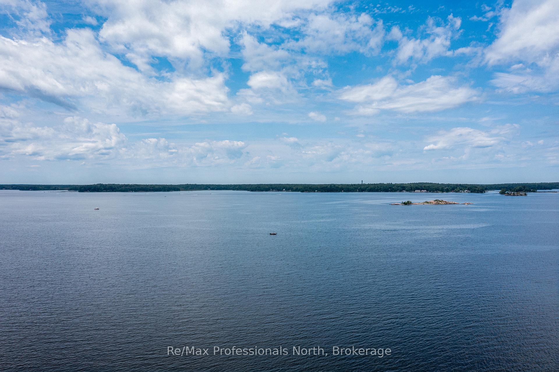 Photo 47 of 1102 Unit 2 Clipsham Road, Gravenhurst, Morrison — HOMEH