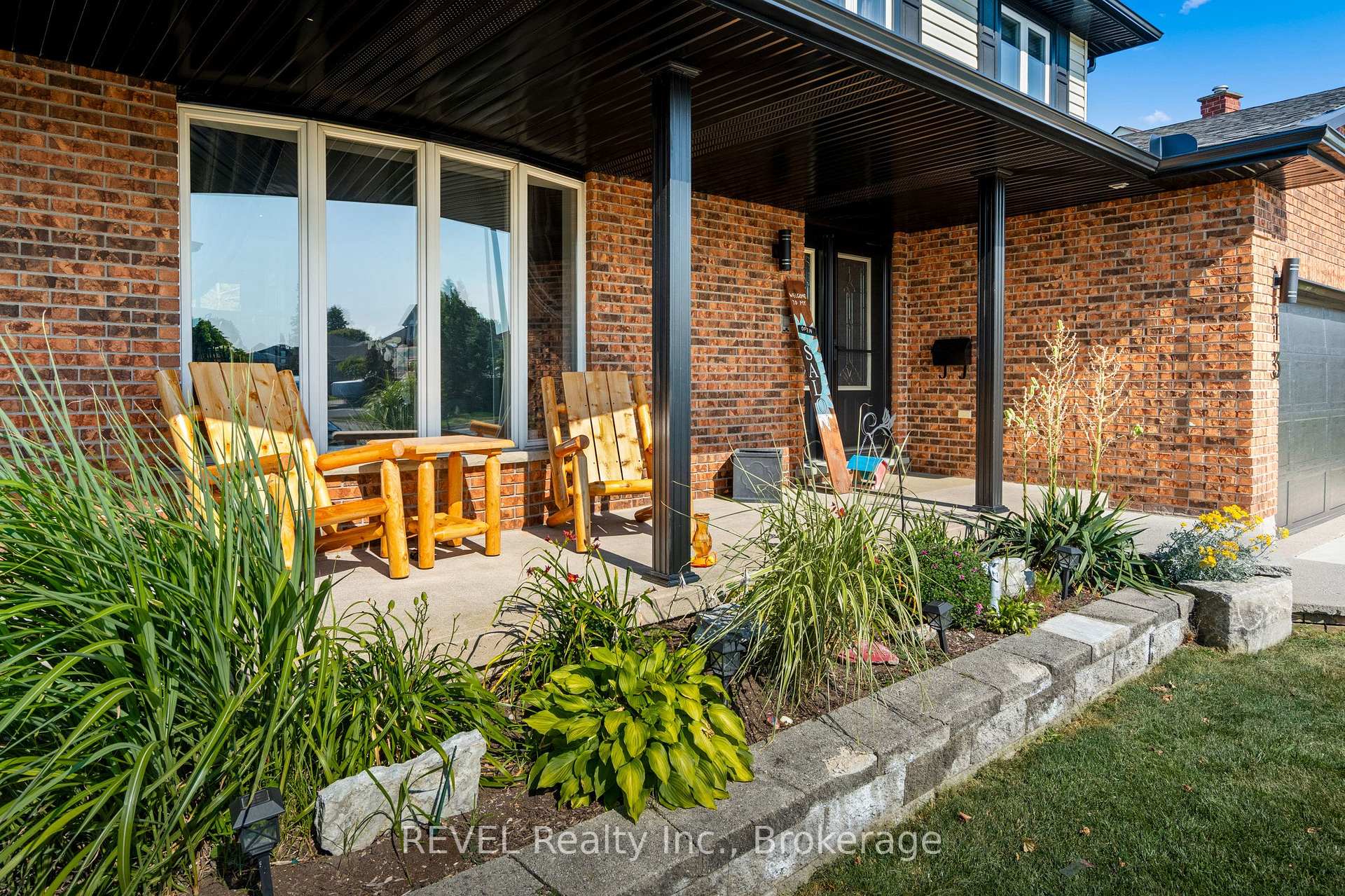 Photo 1 of 13 Bartok Crescent, Port Colborne, Main Street — HOMEH