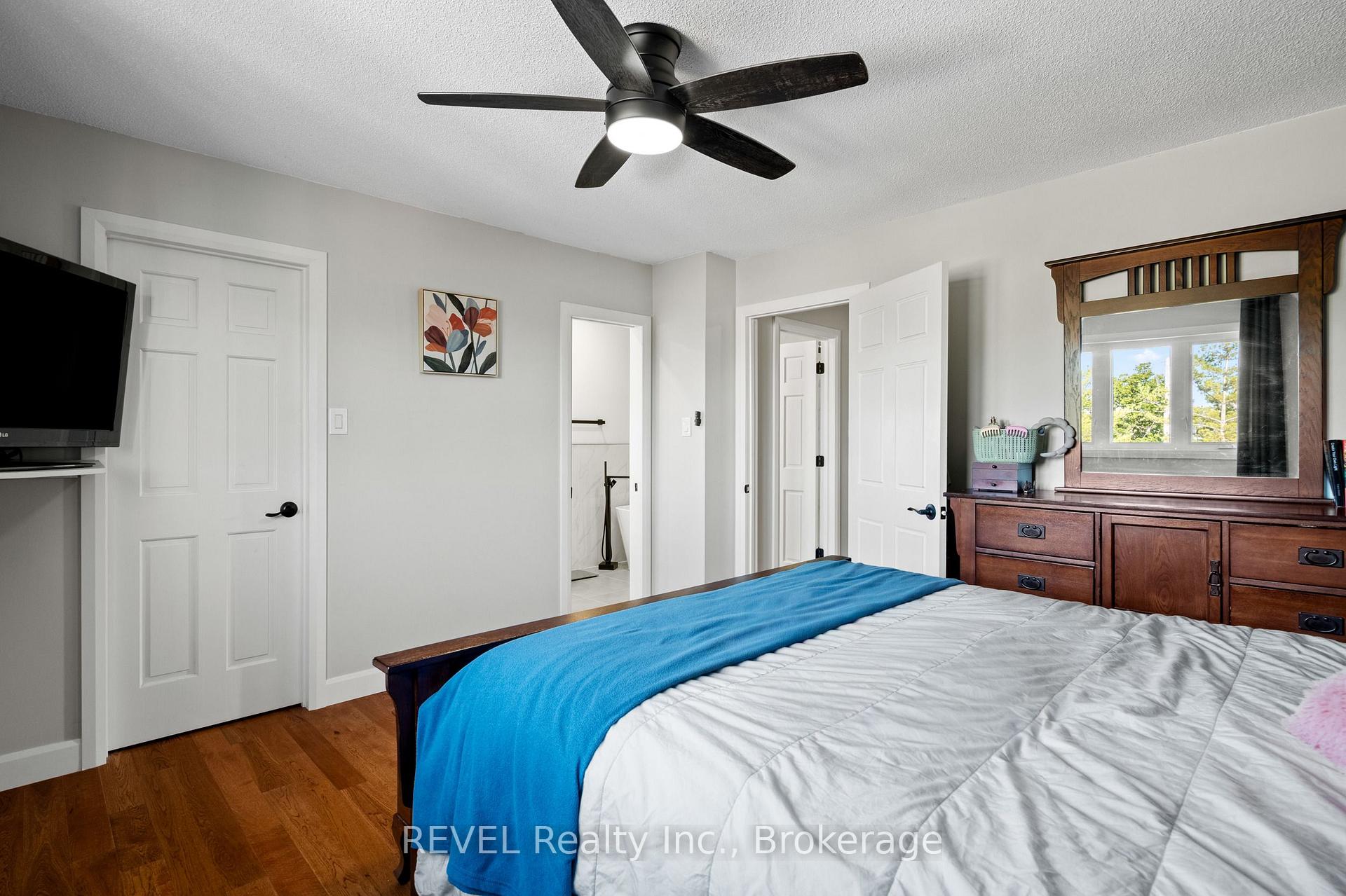 Photo 23 of 13 Bartok Crescent, Port Colborne, Main Street — HOMEH