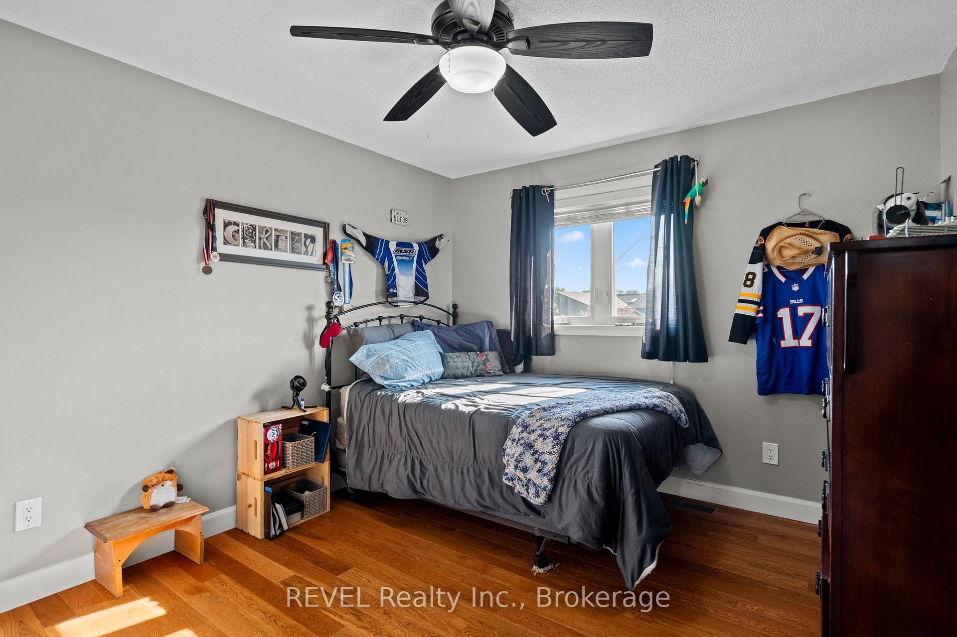 Photo 28 of 13 Bartok Crescent, Port Colborne, Main Street — HOMEH