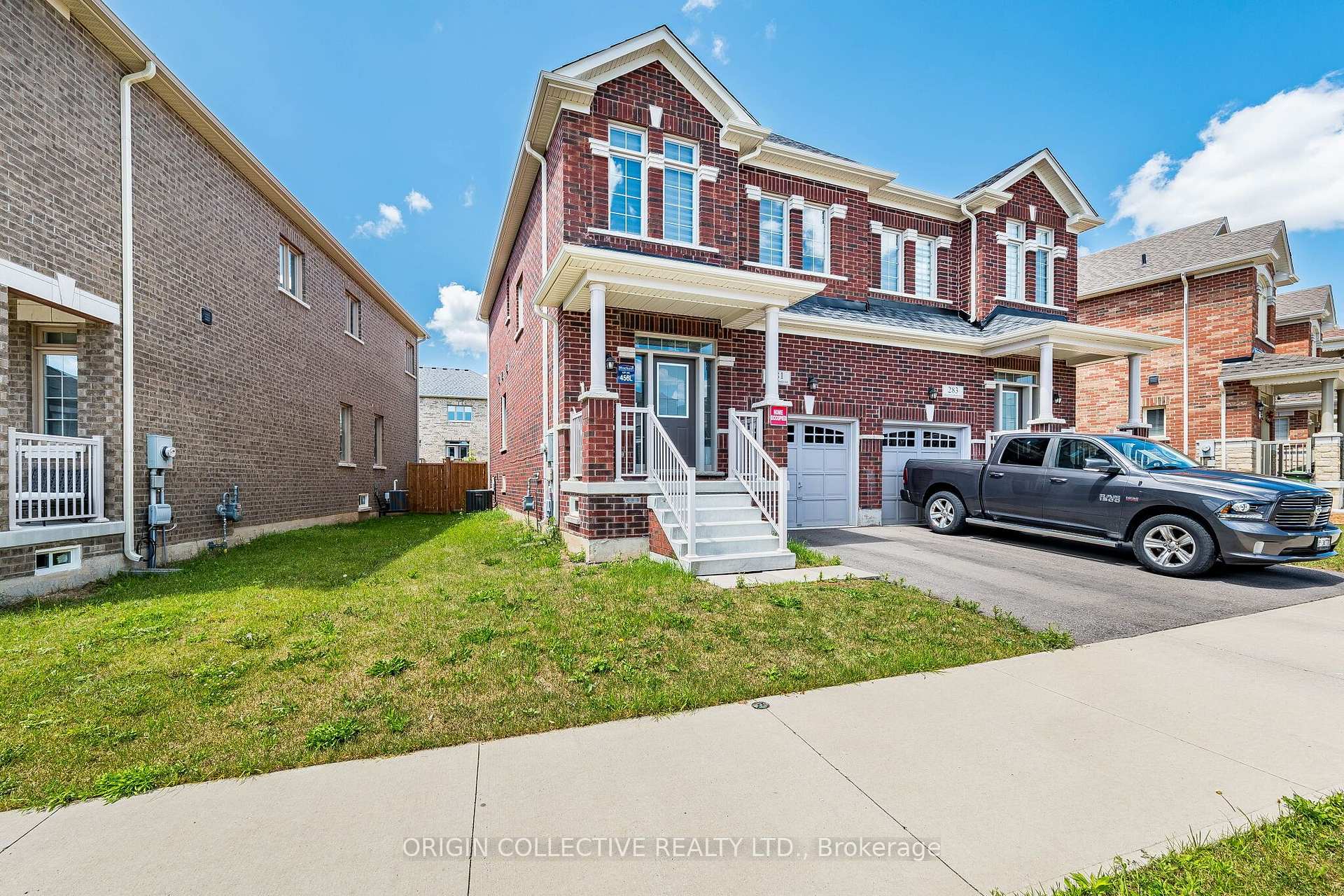 Photo 5 of 281 Great Falls Boulevard, Hamilton, Waterdown — HOMEH