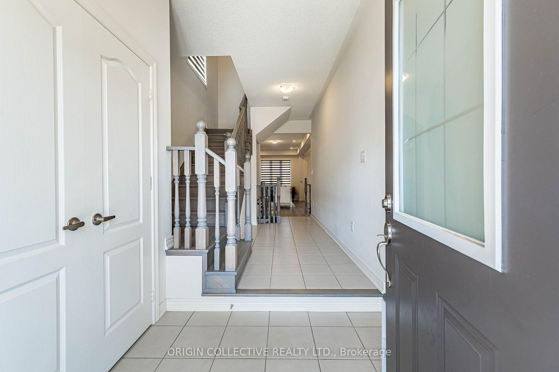 Photo 7 of 281 Great Falls Boulevard, Hamilton, Waterdown — HOMEH