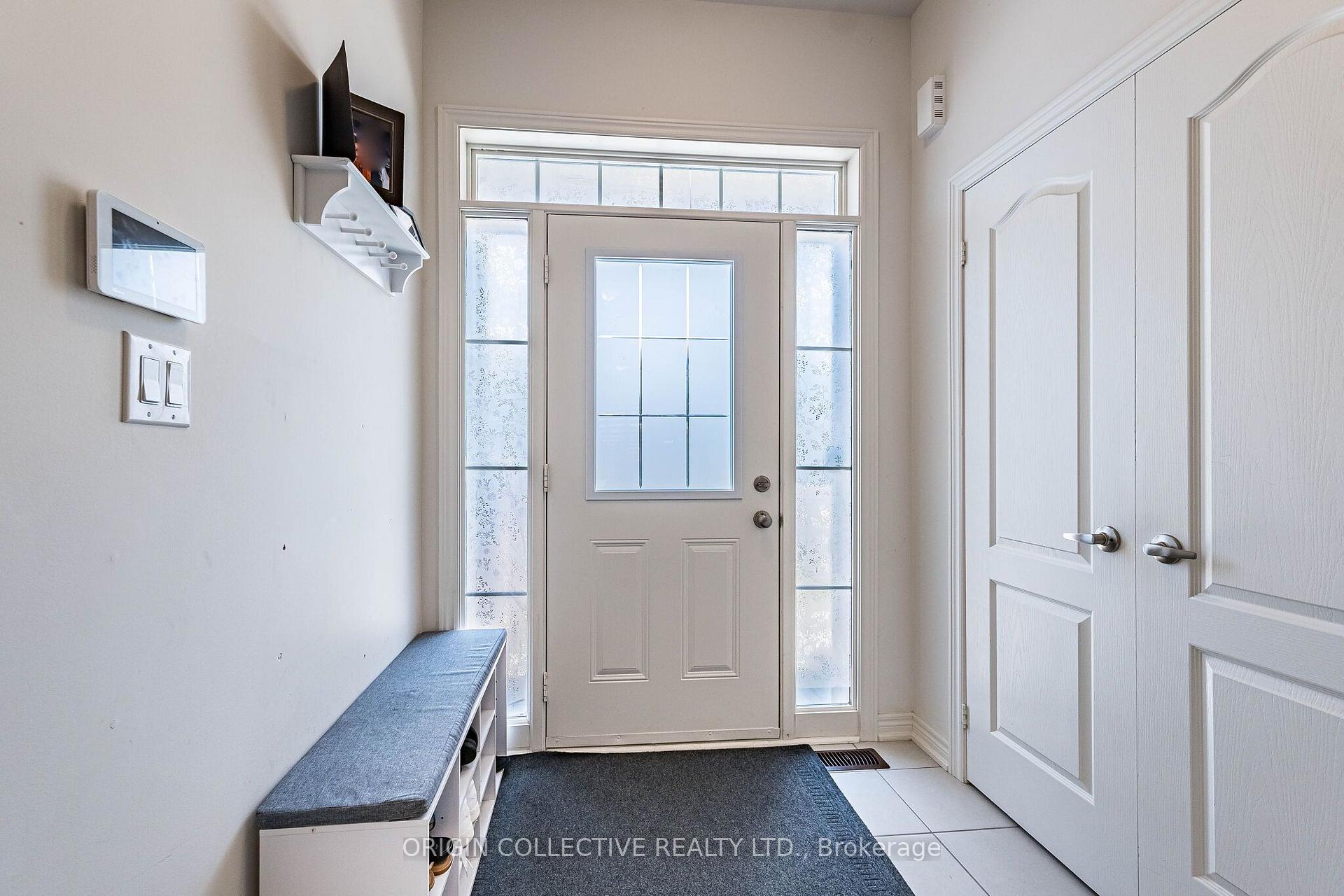 Photo 8 of 281 Great Falls Boulevard, Hamilton, Waterdown — HOMEH