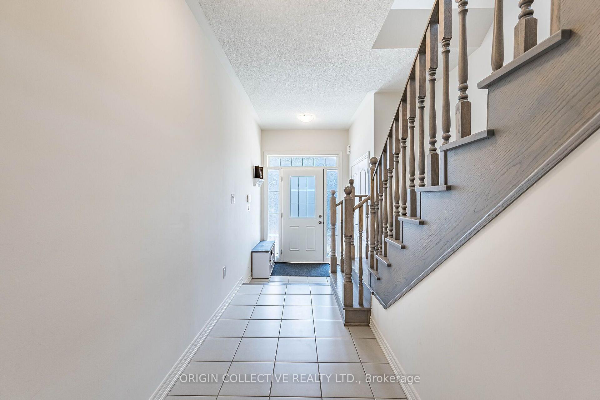 Photo 9 of 281 Great Falls Boulevard, Hamilton, Waterdown — HOMEH