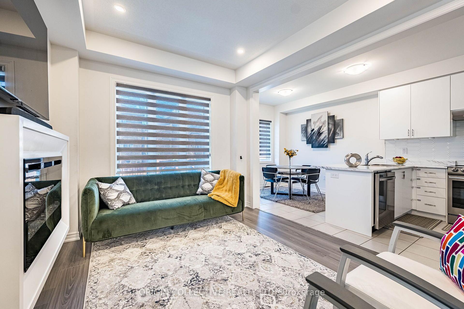 Photo 17 of 281 Great Falls Boulevard, Hamilton, Waterdown — HOMEH