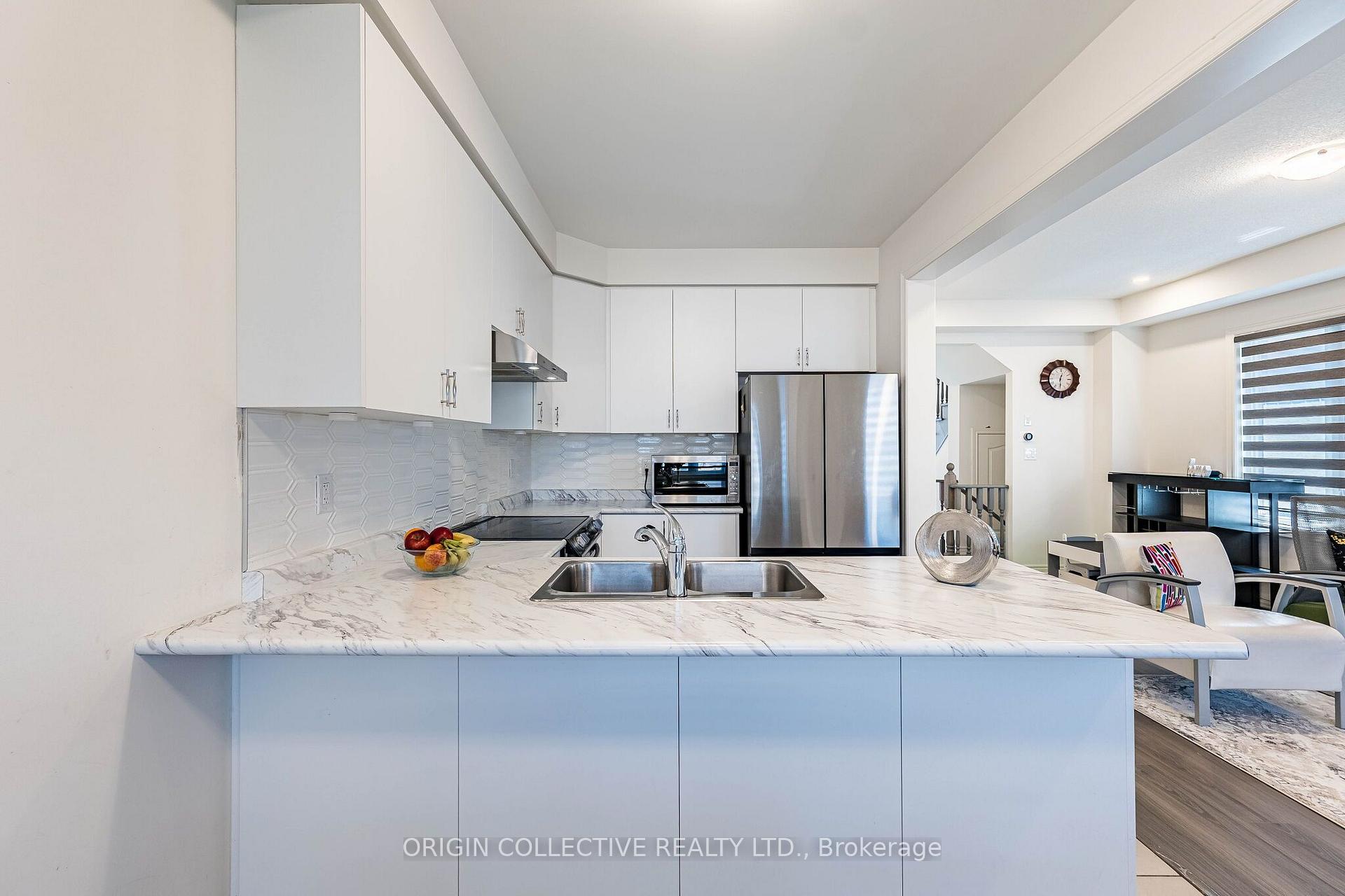 Photo 30 of 281 Great Falls Boulevard, Hamilton, Waterdown — HOMEH