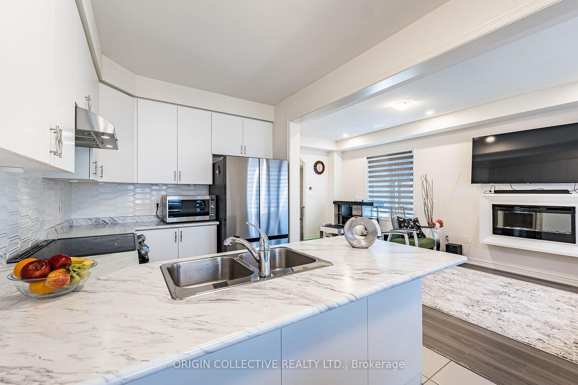 Photo 32 of 281 Great Falls Boulevard, Hamilton, Waterdown — HOMEH