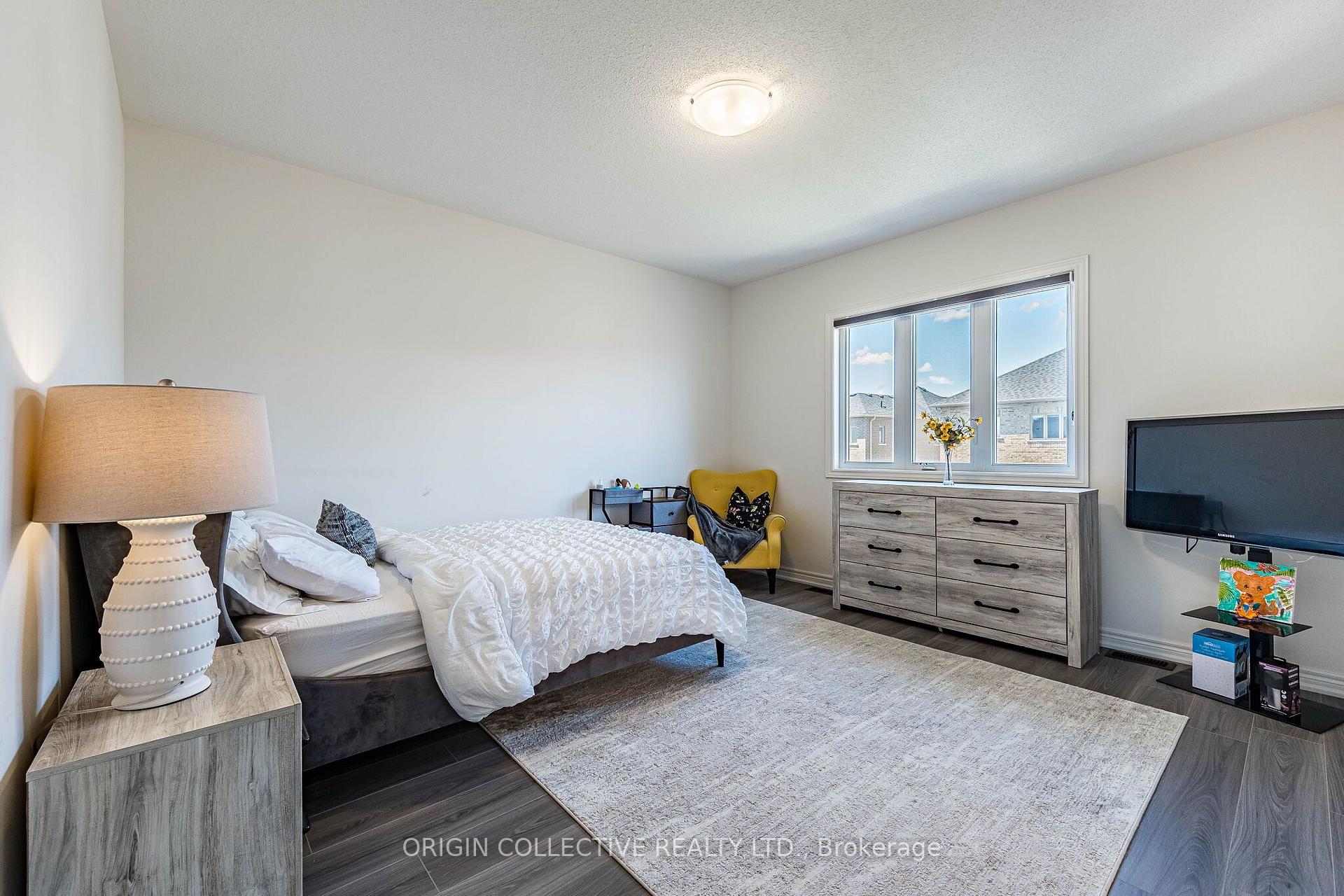 Photo 36 of 281 Great Falls Boulevard, Hamilton, Waterdown — HOMEH