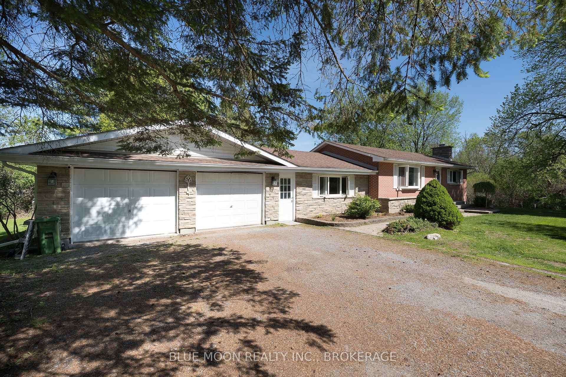 Photo 5 of 2545 Leeman Road, Kingston, City North of 401 — HOMEH
