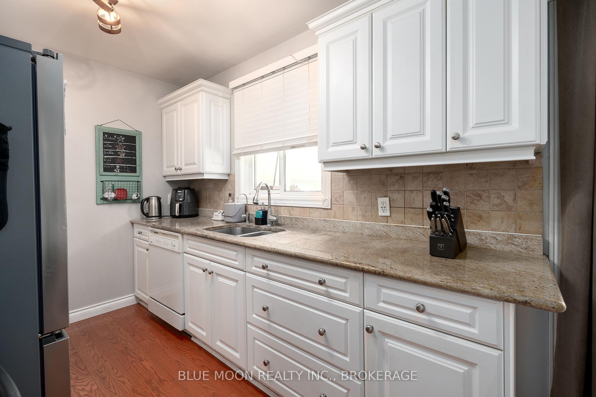 Photo 13 of 2545 Leeman Road, Kingston, City North of 401 — HOMEH