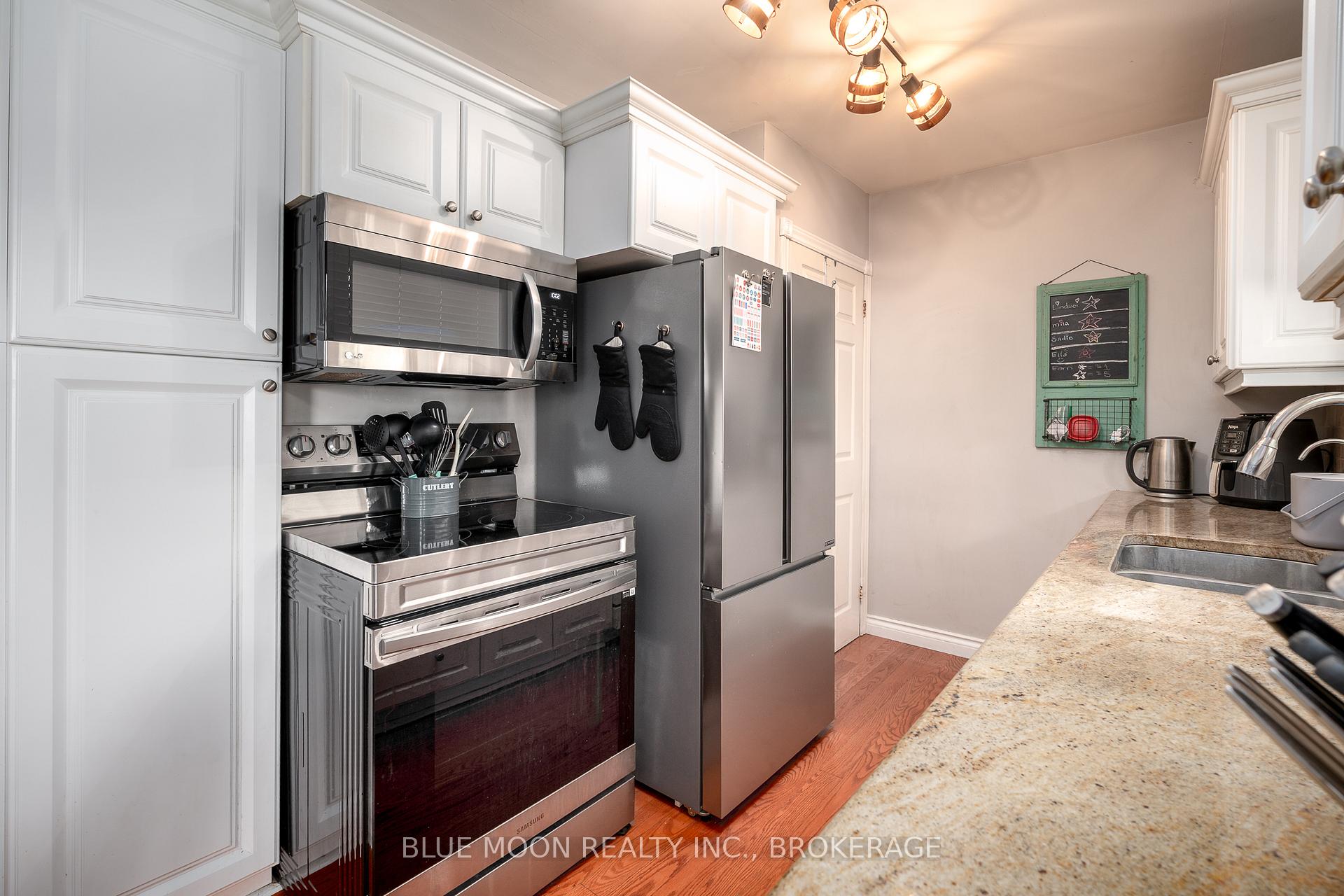 Photo 14 of 2545 Leeman Road, Kingston, City North of 401 — HOMEH
