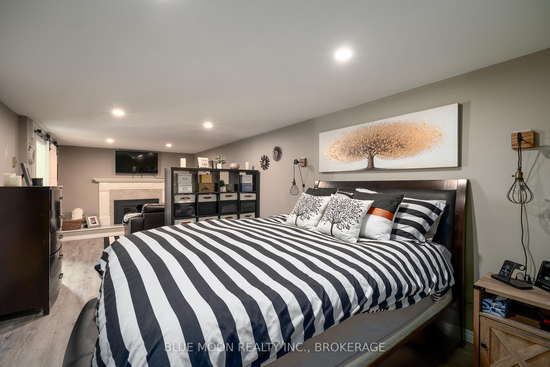 Photo 27 of 2545 Leeman Road, Kingston, City North of 401 — HOMEH