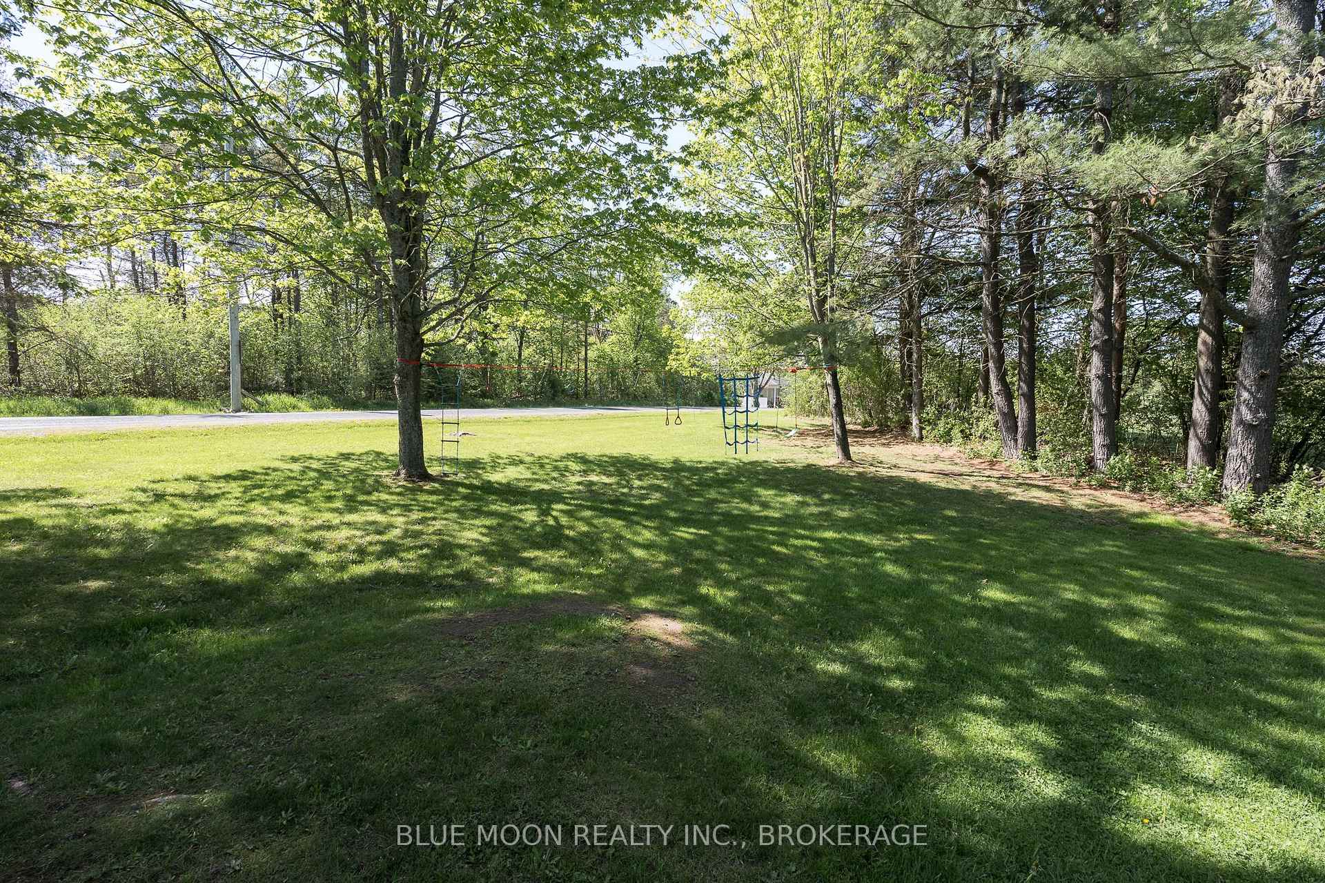 Photo 37 of 2545 Leeman Road, Kingston, City North of 401 — HOMEH