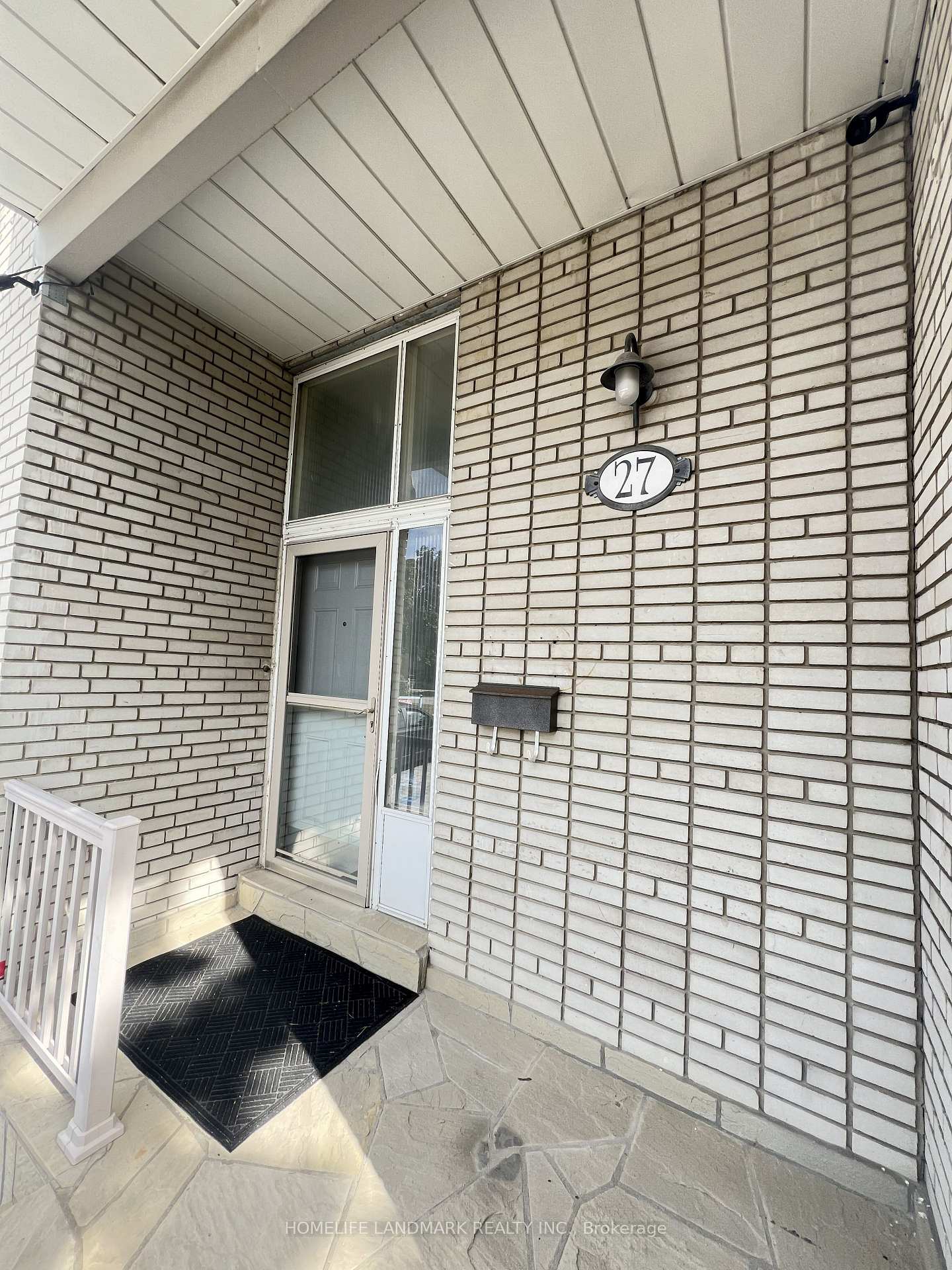 Photo 3 of 27 Tillplain Road, North York, Bathurst Manor — HOMEH