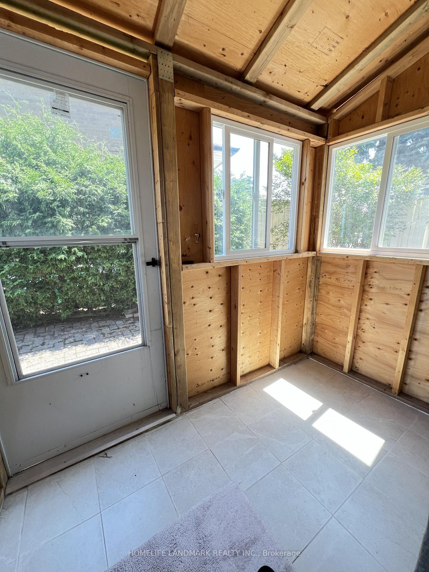 Photo 29 of 27 Tillplain Road, North York, Bathurst Manor — HOMEH